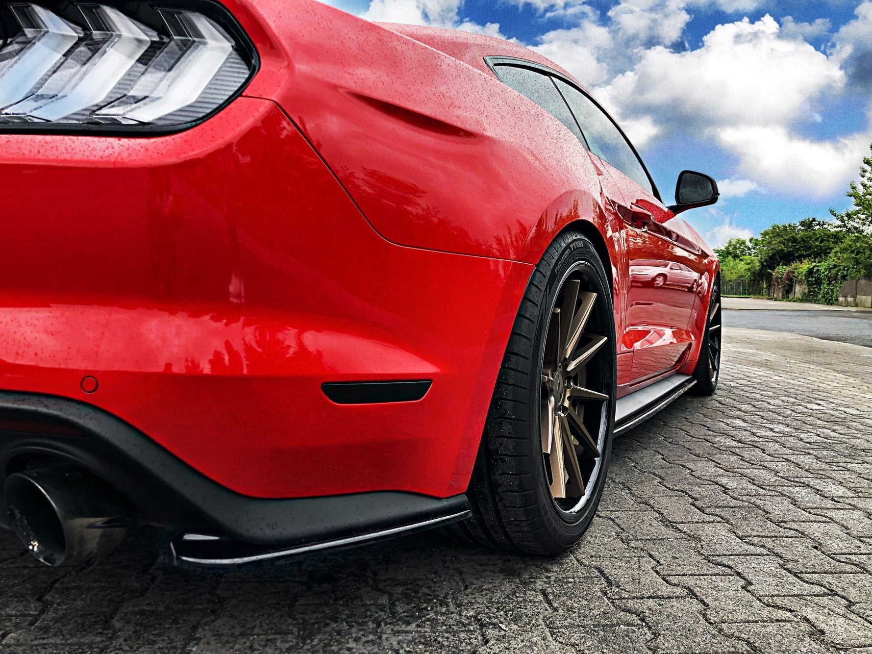 Heck Ansatz Flaps Diffusor für Ford Mustang Mk. 6 Facelift