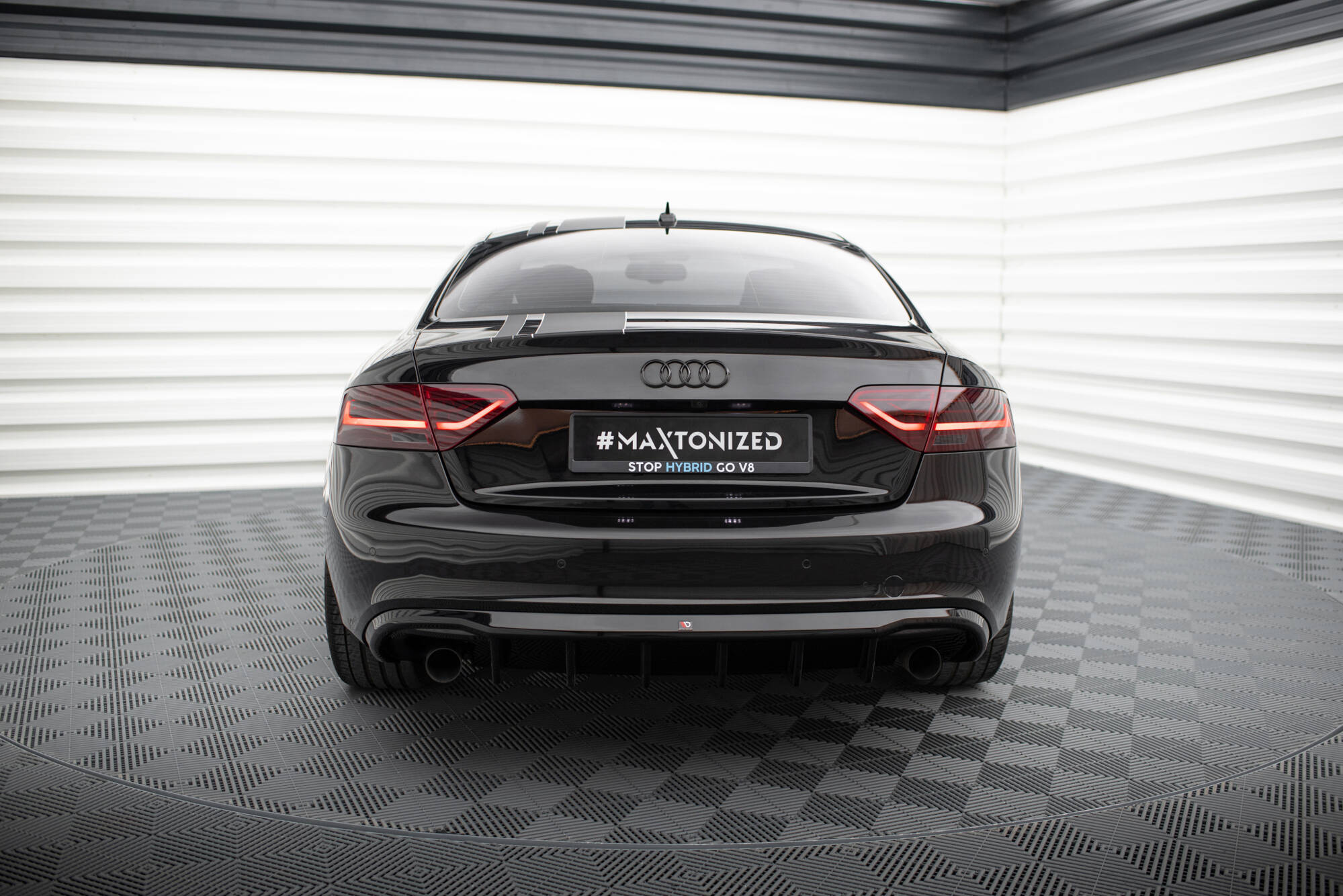 Diffusor Heck Ansatz für Audi A5 Coupe / Cabrio S-Line 8T (Einzelauspuff li. re.)