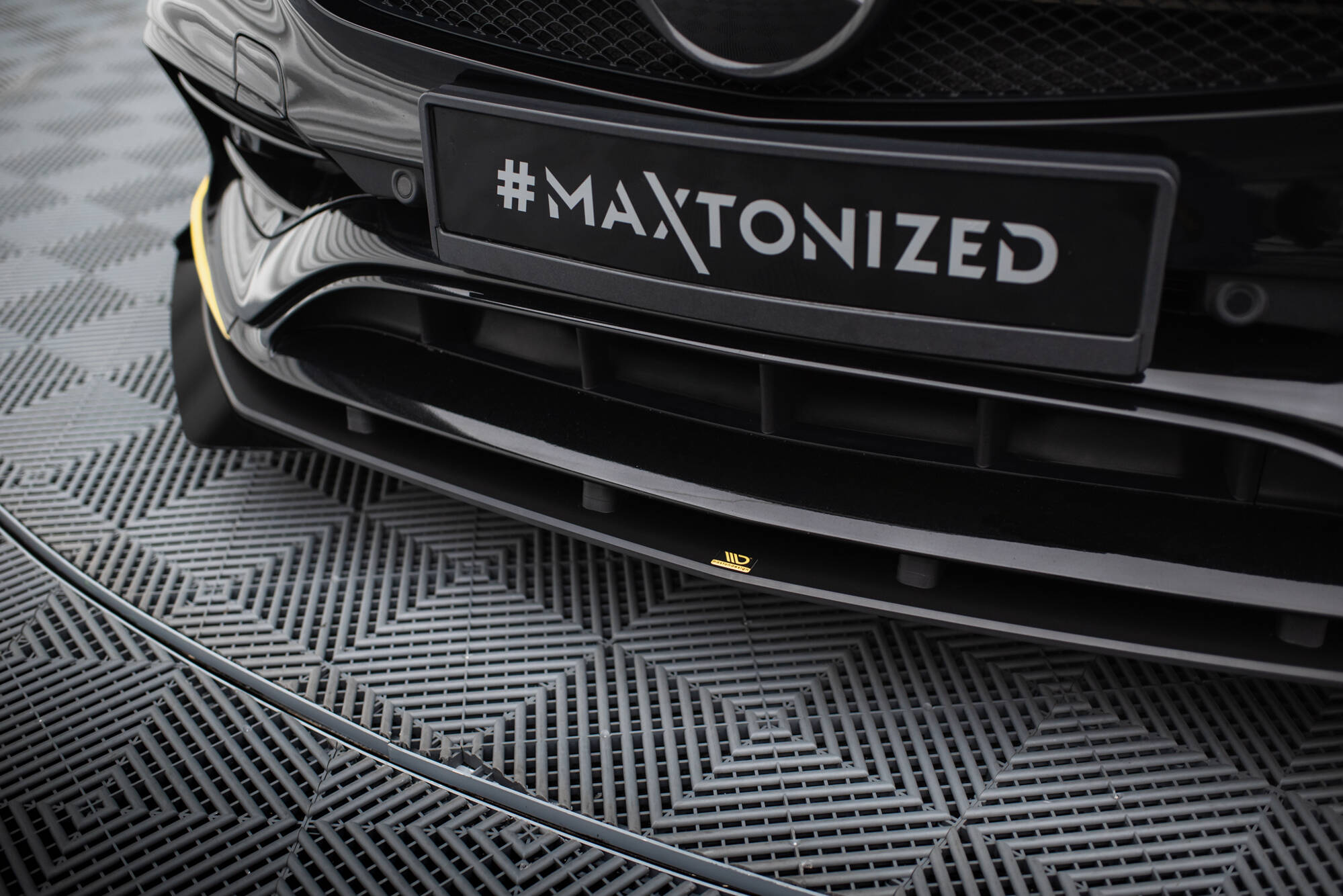 Street Pro Frontlippe für +Flaps für + Flaps Mercedes-AMG CLA 45 Aero C117 Facelift
