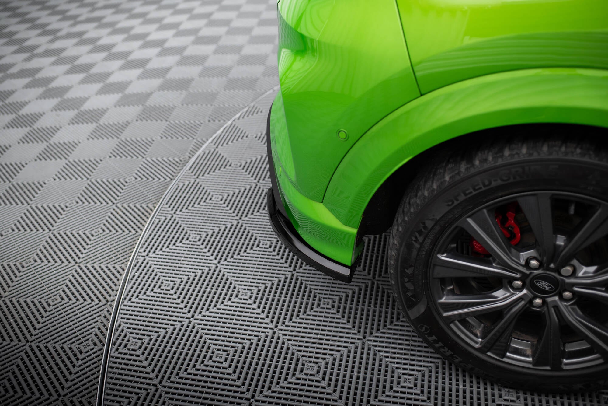 Heck Ansatz Flaps Diffusor für Ford Puma ST Mk1