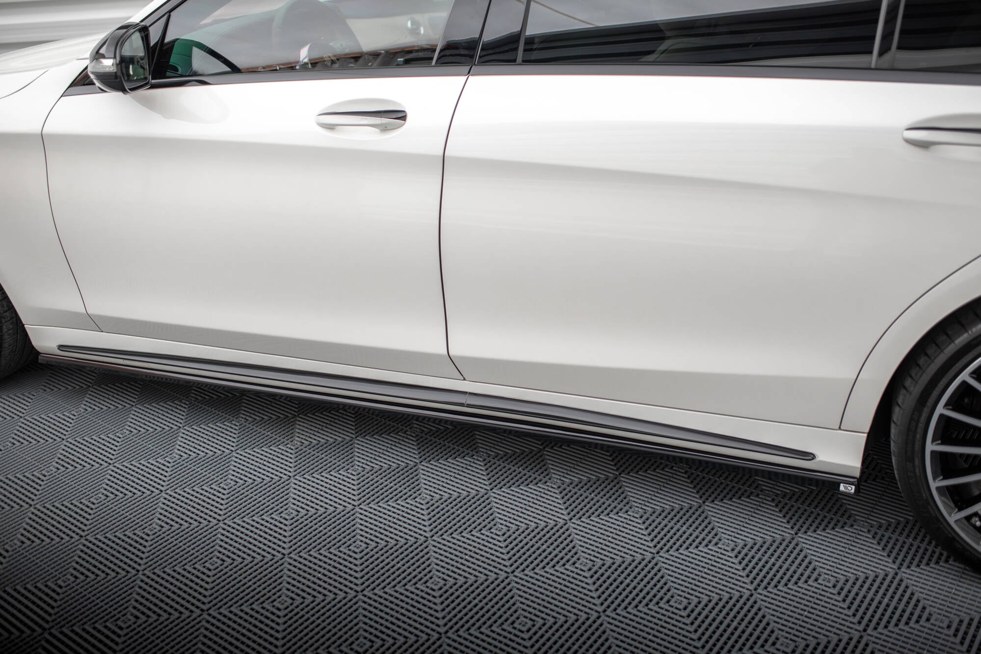 Seitenschweller Ansatz für Mercedes-Benz S Lang AMG-Line W222