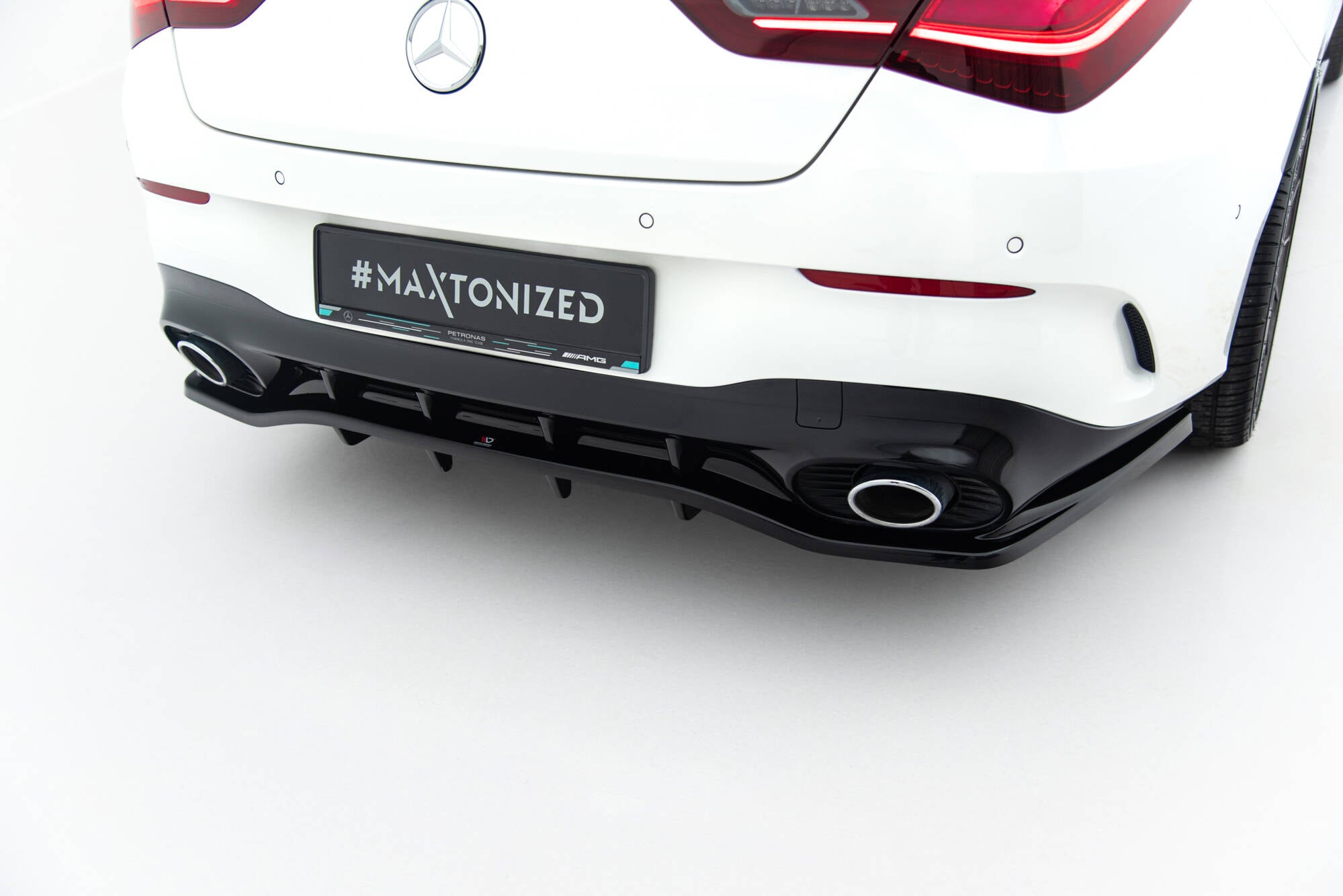 Mittlerer Cup Diffusor DTM Look Heck Ansatz für Mercedes-AMG CLA 35 / 45 Coupe / Shooting Brake C118 Facelift / X118 Facelift