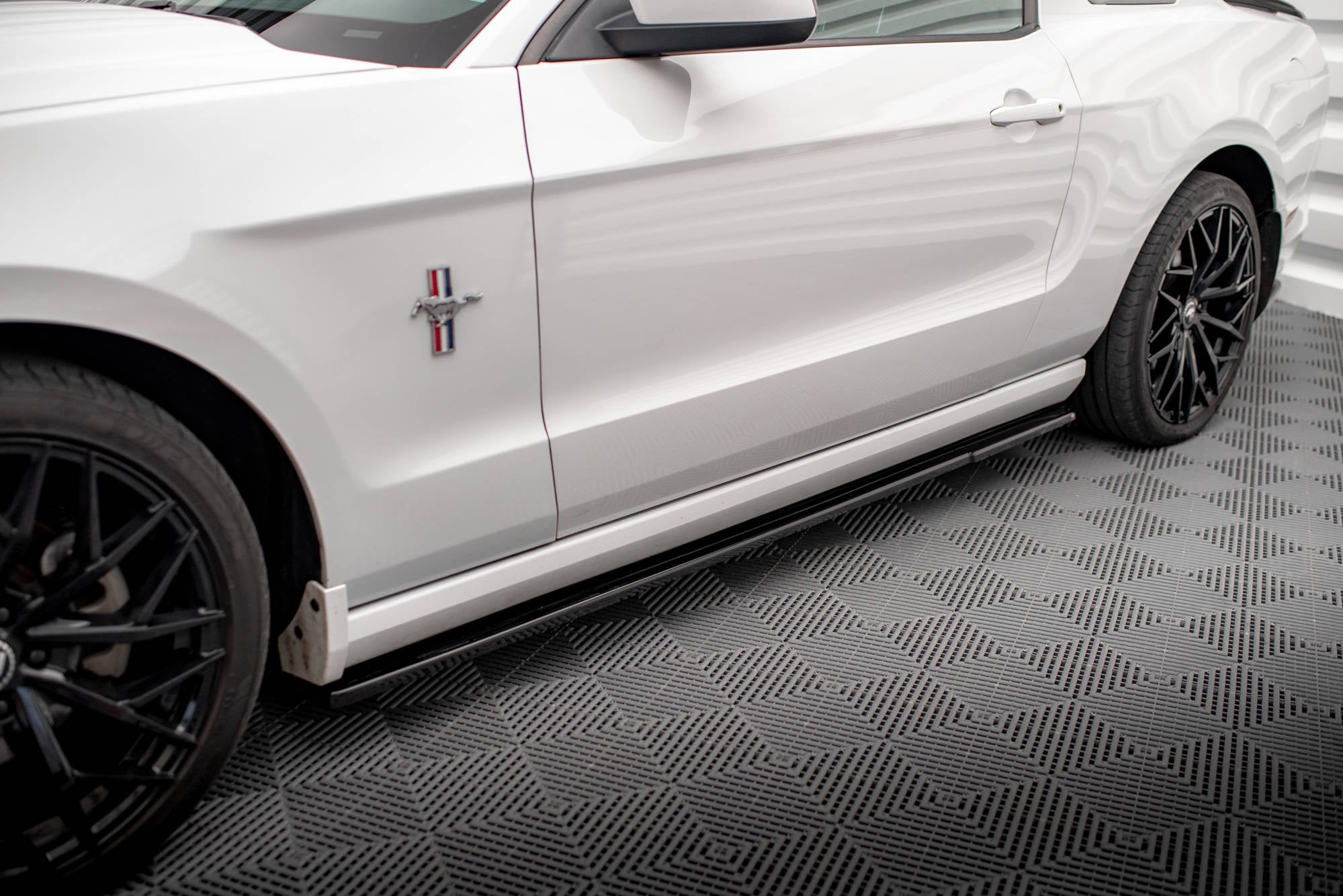 Seitenschweller Ansatz für Ford Mustang Mk5 Facelift