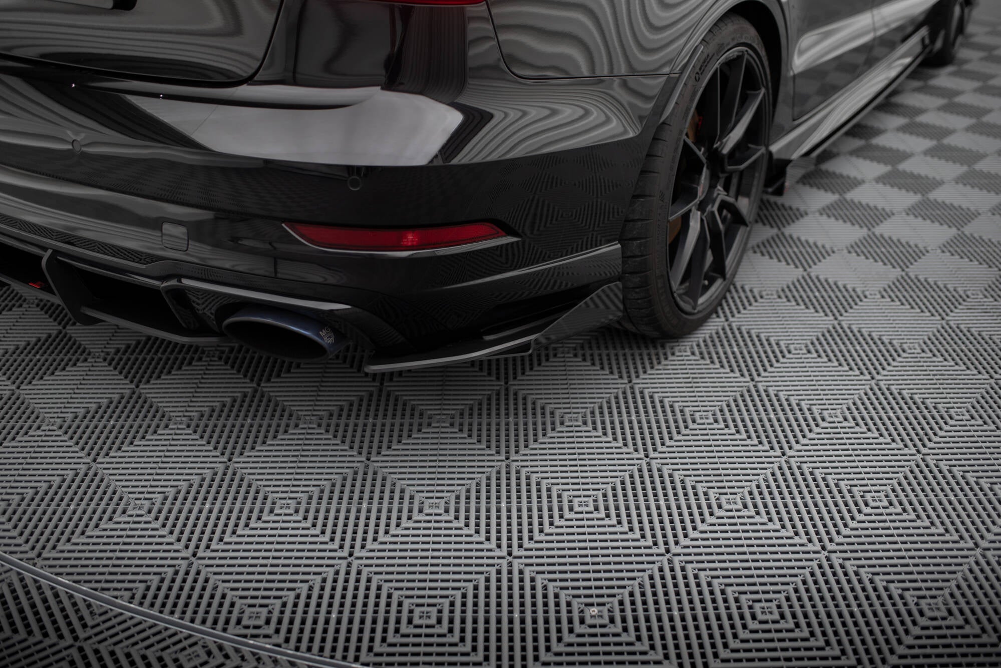 Street Pro Flaps Heckansatz Flaps Heckansatz + Flaps für Audi RS3 Limousine 8V Facelift