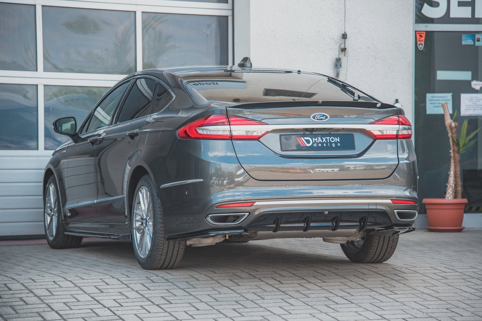 Diffusor Heck Ansatz für Ford Mondeo Vignale Mk5 Facelift