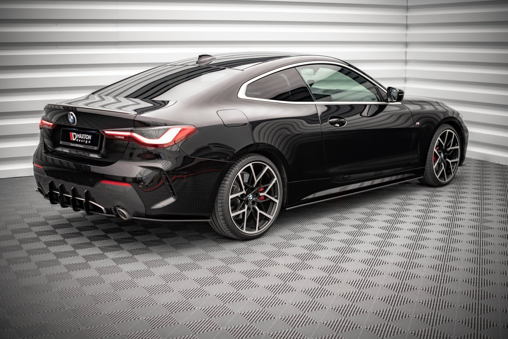 Street Pro Seitenschweller Ansatz für BMW 4er M-Paket / M440i G22 / G23 / G22 Facelift / G23 Facelift