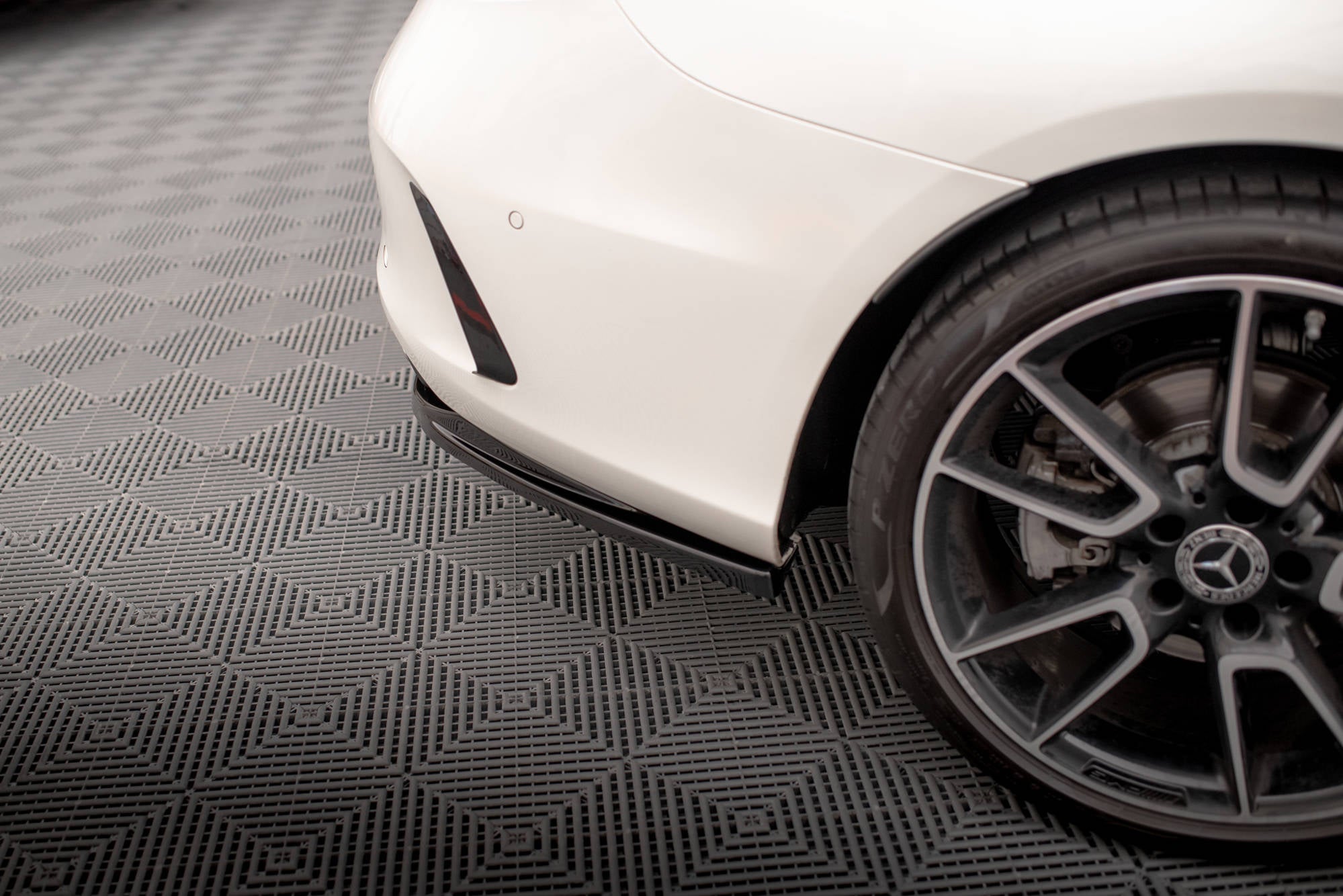 Mittlerer Cup Diffusor DTM Look Heck Ansatz für Mercedes-Benz C Coupe AMG-Line C205 Facelift