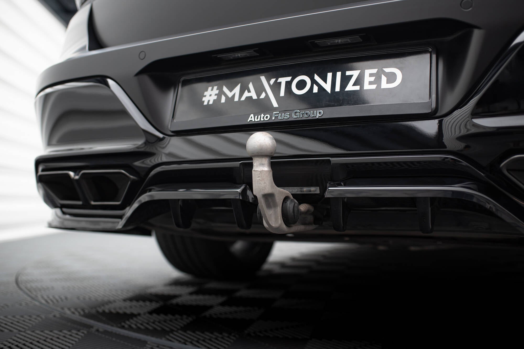 Mittlerer Cup Diffusor DTM Look Heck Ansatz für BMW M760e G70