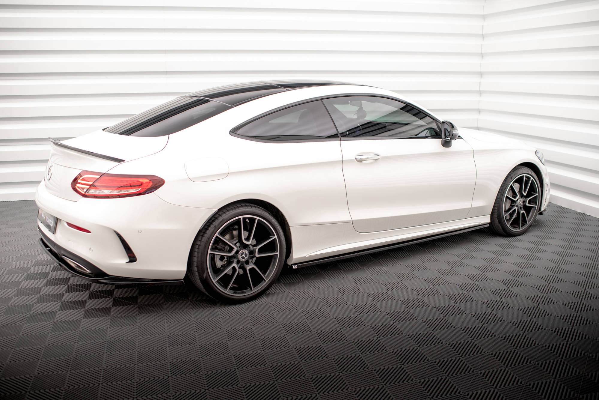 Seitenschweller Ansatz für Mercedes-Benz C Coupe AMG-Line C205 Facelift