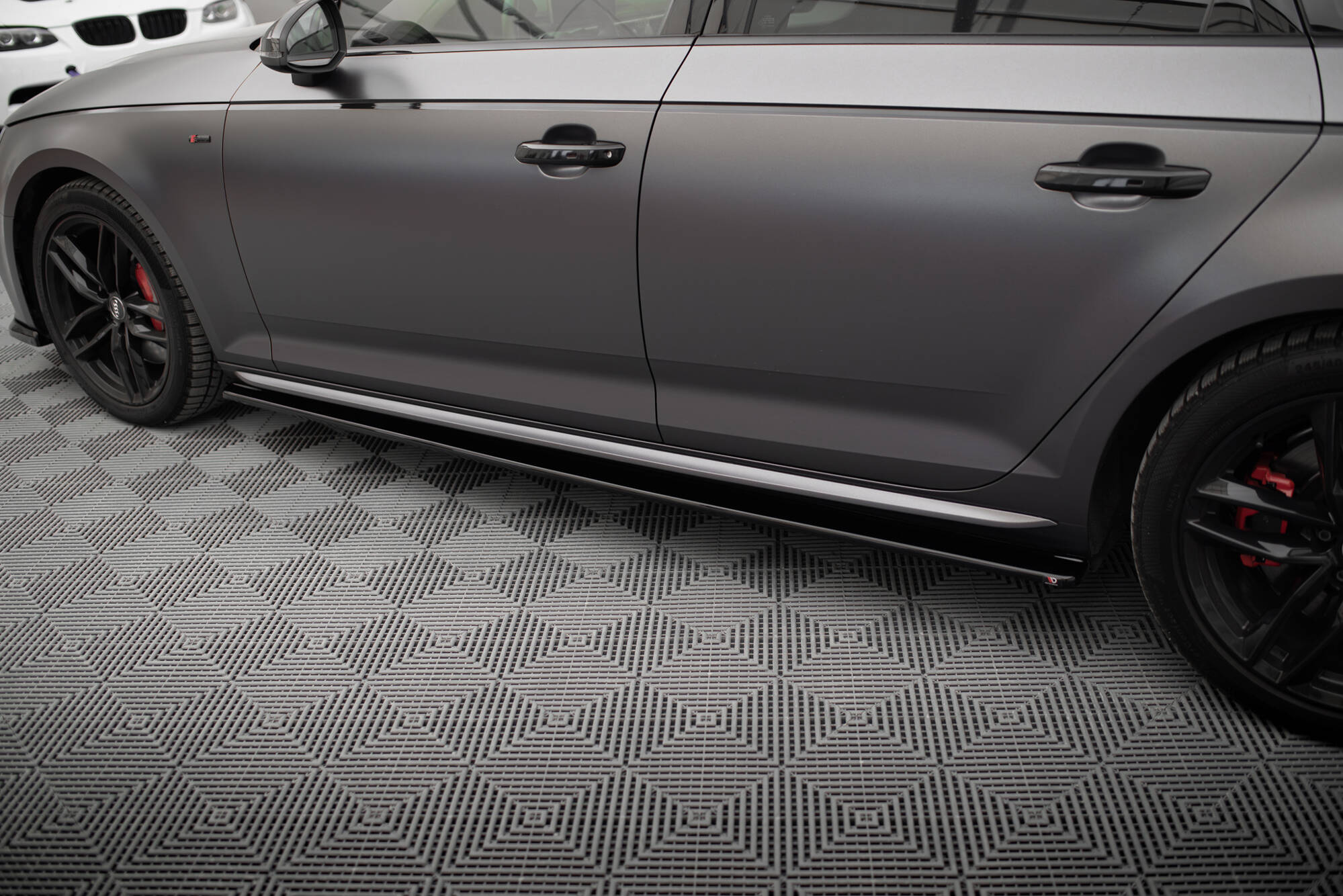 Seitenschweller Ansatz für Audi S4 / A4 S-Line / A4 Competiton B9