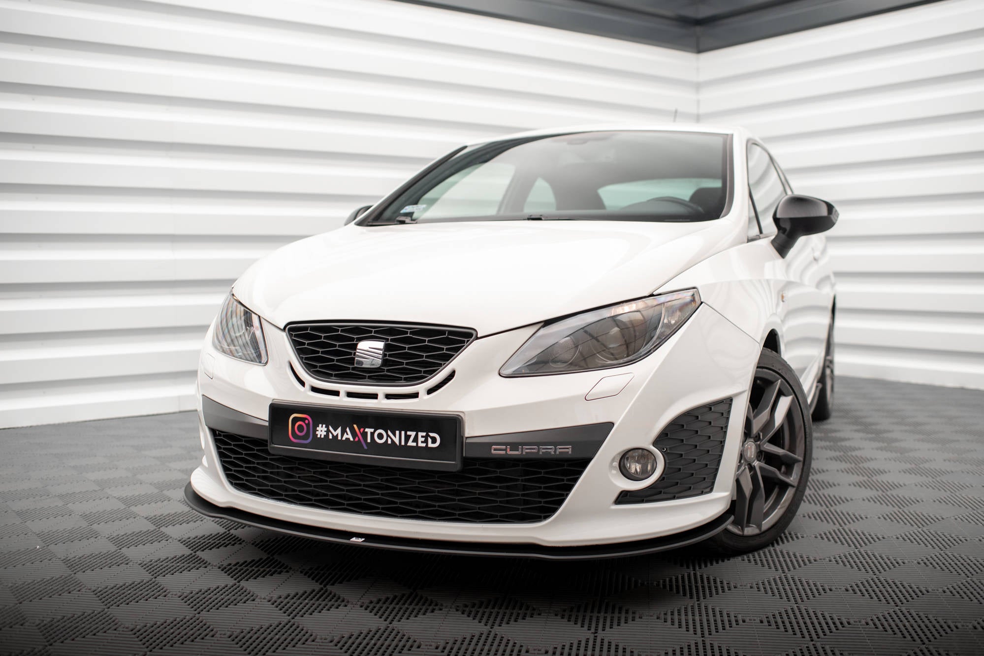 Street Pro Frontlippe für für Seat Ibiza Sport Coupe Mk4