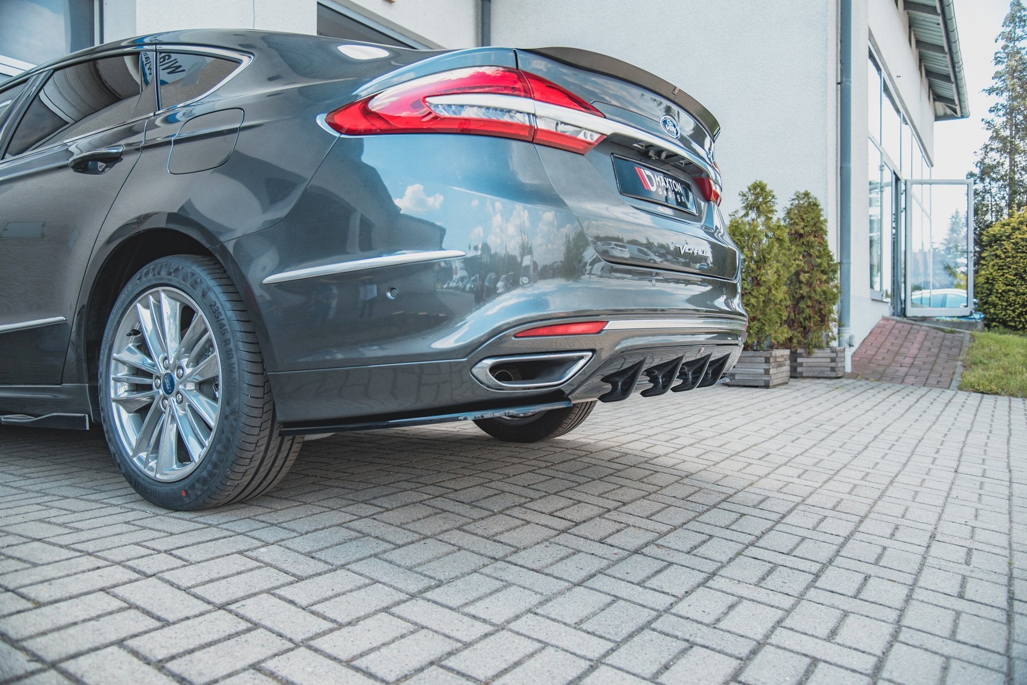 Diffusor Heck Ansatz für Ford Mondeo Vignale Mk5 Facelift