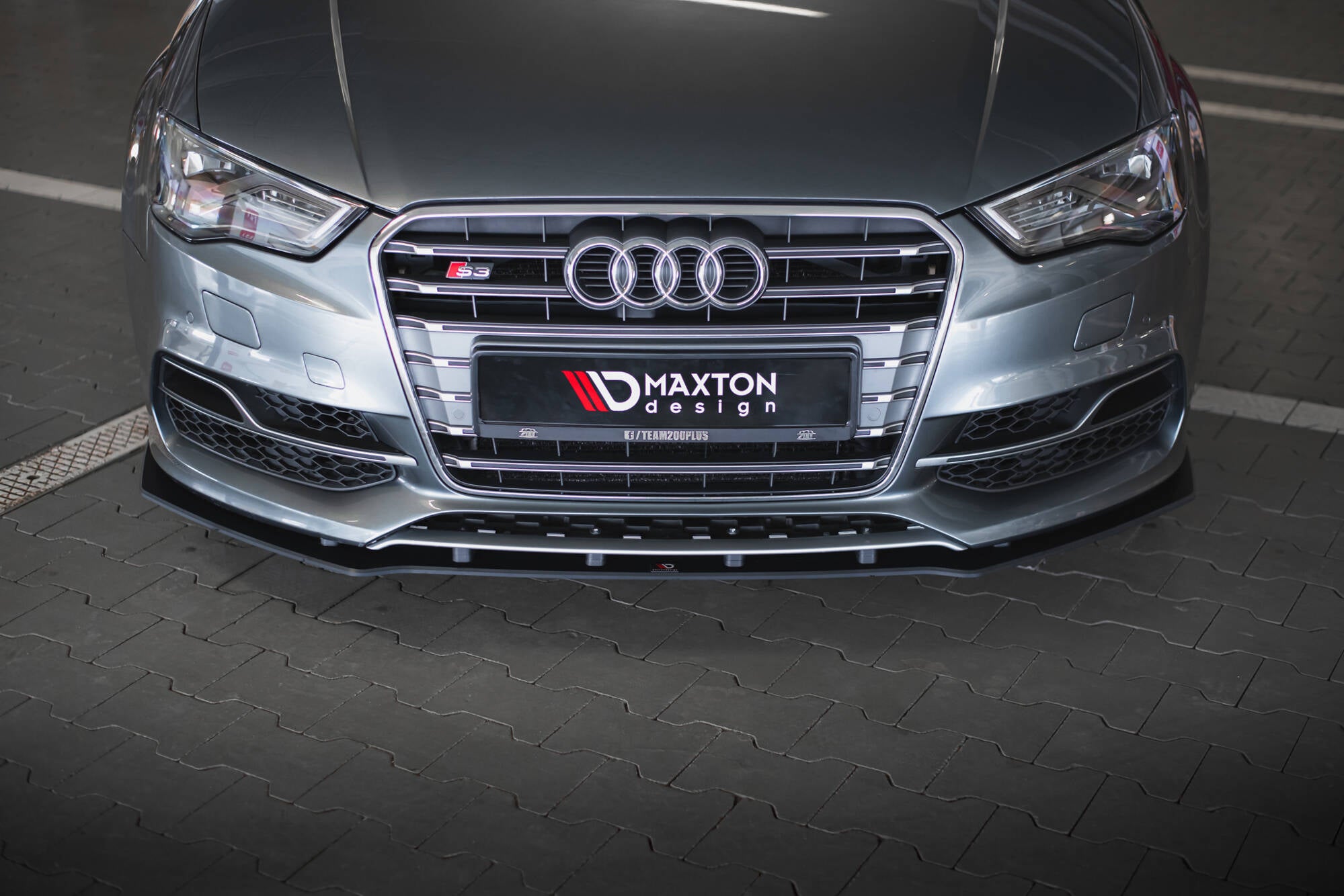 Street Pro Frontlippe für Audi S3 / A3 S-Line Limousine 8V