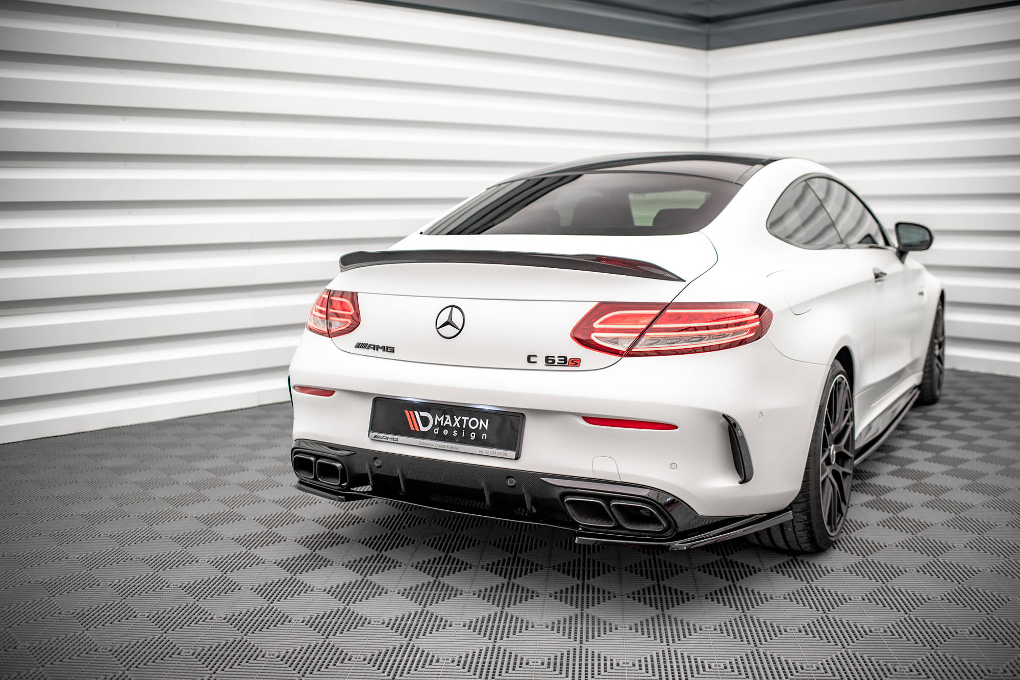 Heck Ansatz Flaps Diffusor für Mercedes-AMG C 63 AMG Coupe AMG Aero Pack C205 Facelift