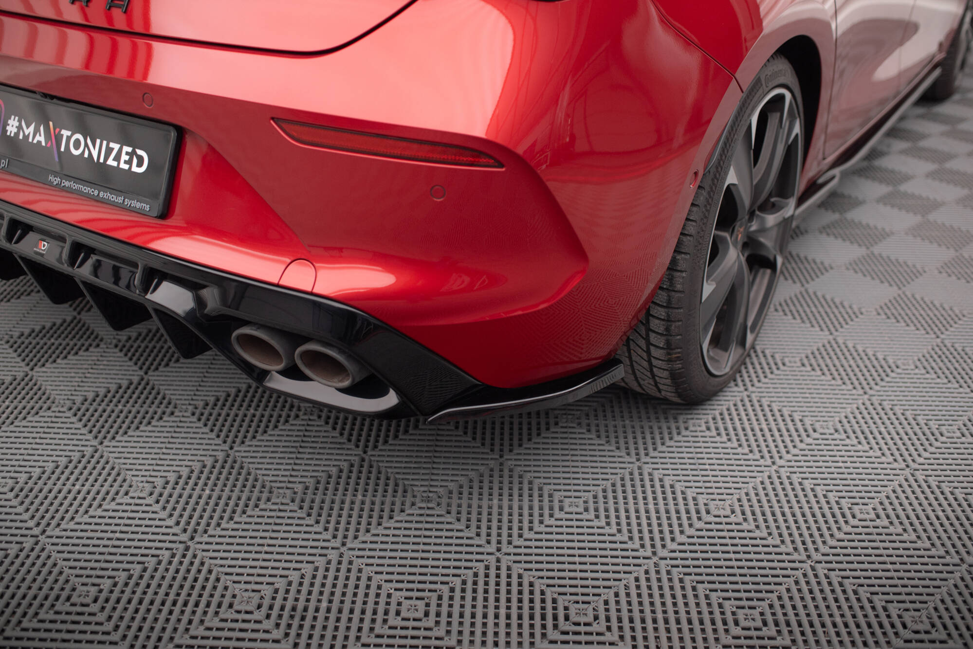 Heck Ansatz Flaps Diffusor V2 für Cupra Leon Hatchback Mk1