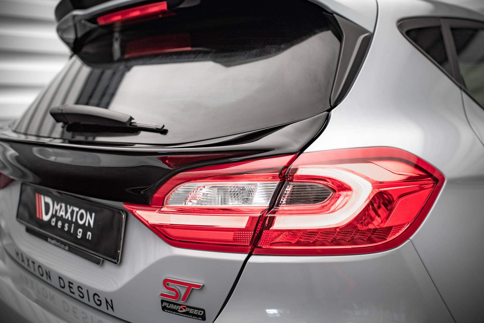 Heckscheiben Spoiler für Ford Fiesta Standard/ ST-Line/ ST