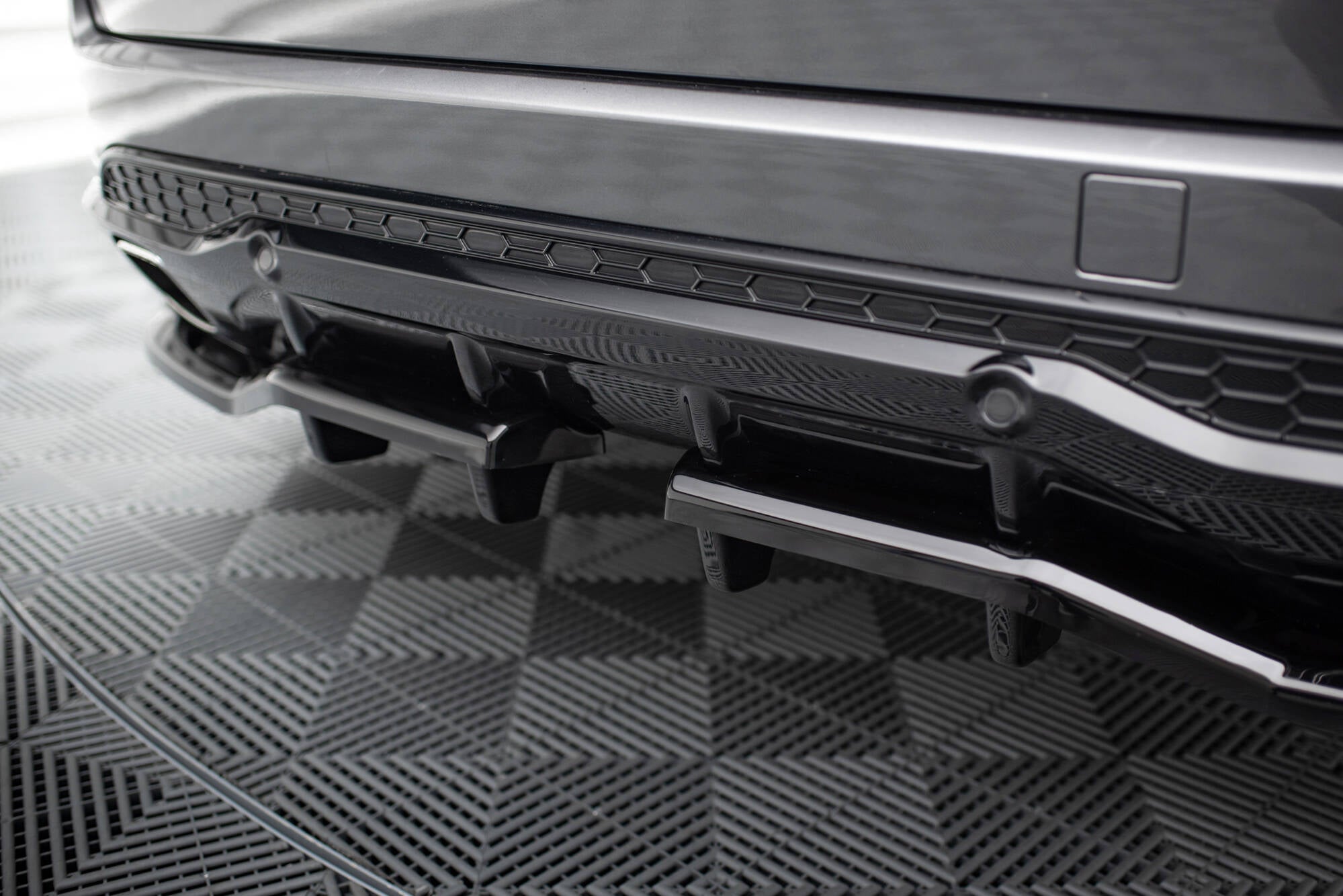 Mittlerer Cup Diffusor DTM Look Heck Ansatz für Ford S-Max ST-Line Mk2 Facelift