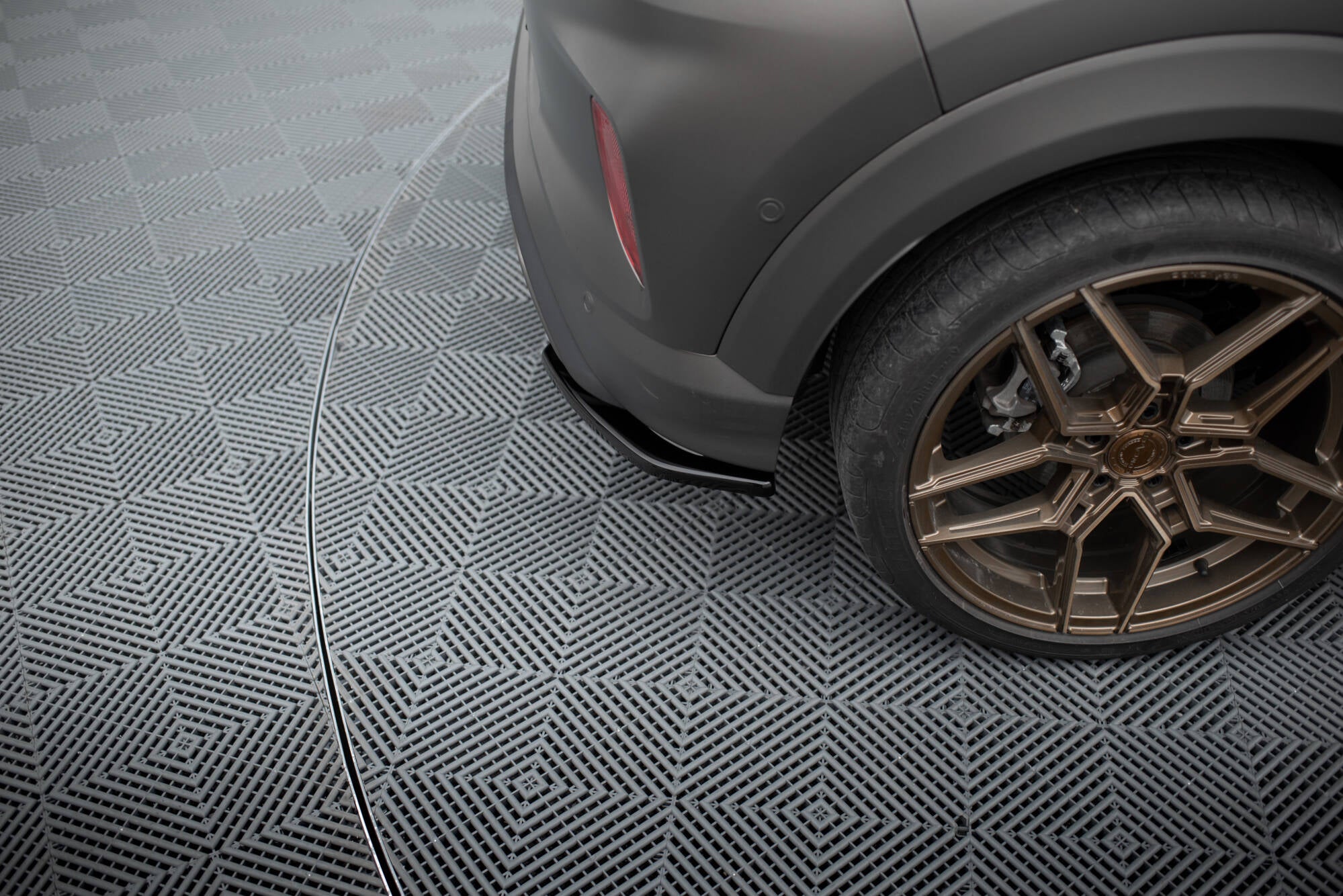 Heck Ansatz Flaps Diffusor für Ford Puma ST-Line Mk1