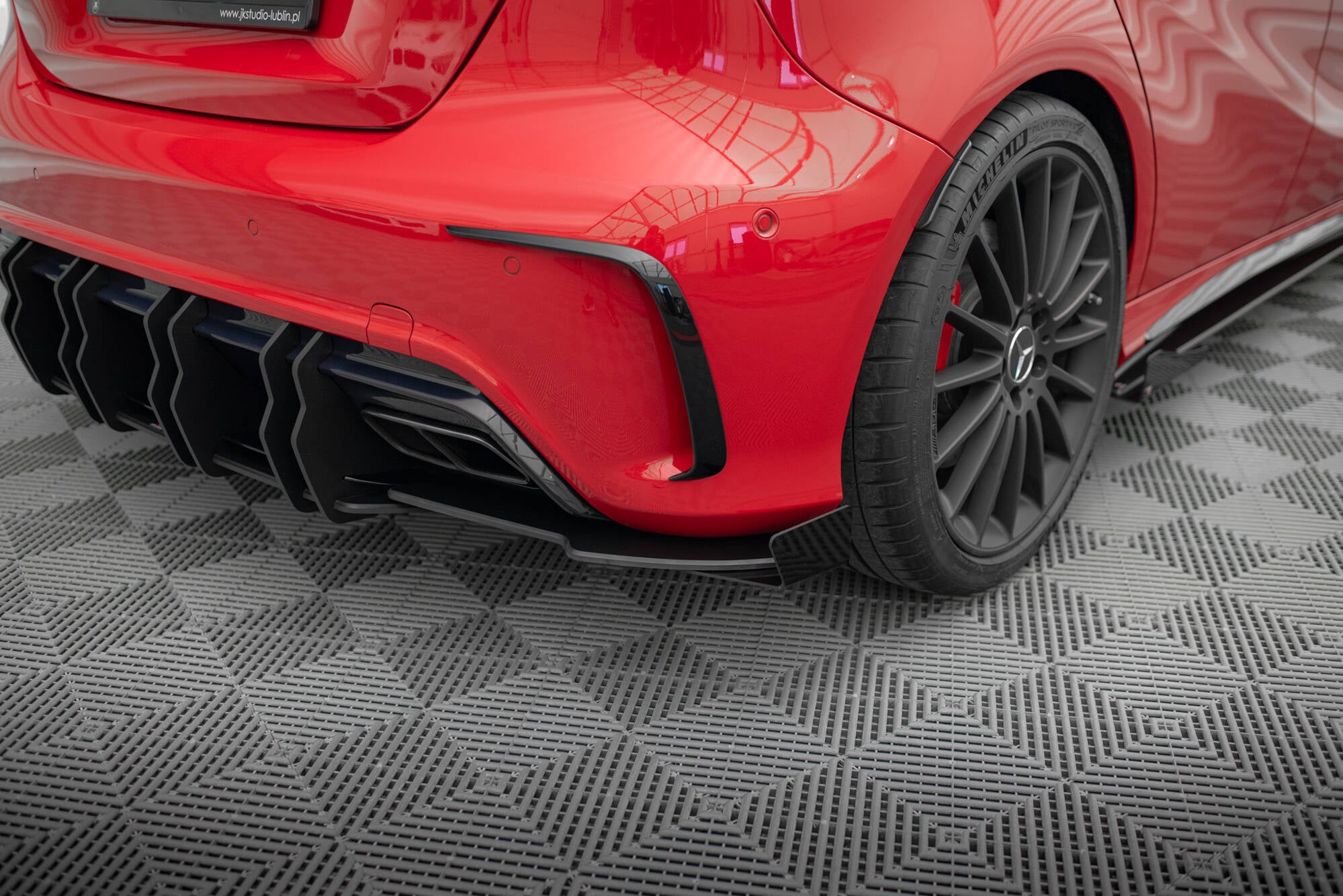 Street Pro Heck Ansatz Flaps Diffusor + Flaps für Mercedes-Benz A 45 AMG W176 Facelift