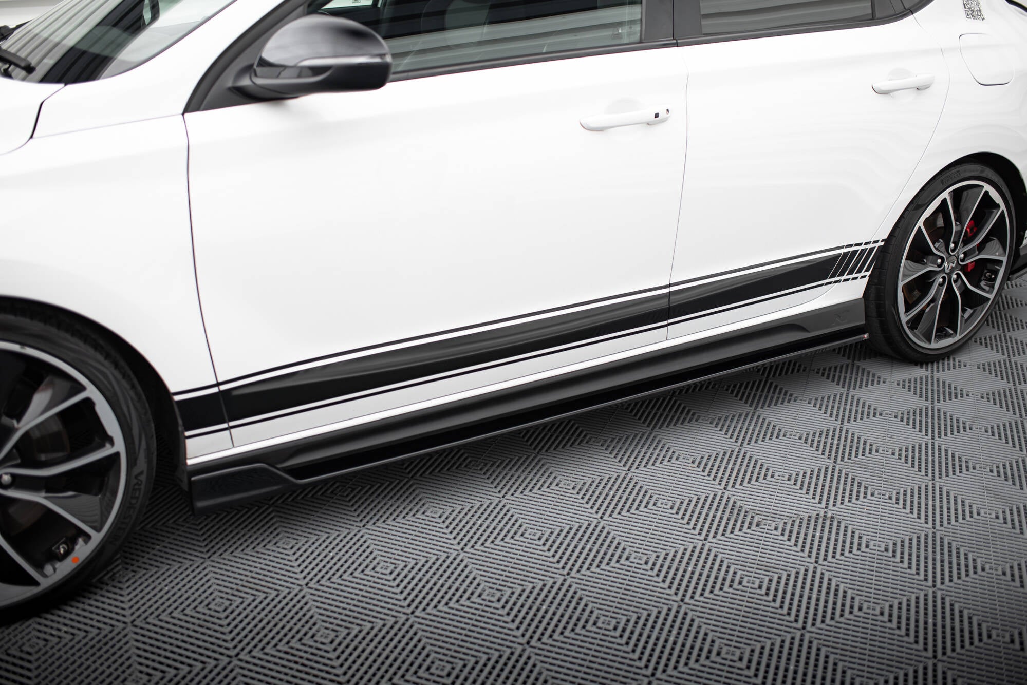 Seitenschweller V5 Ansatz für Hyundai I30 N Mk3 / Mk3 FL Hatchback/ Fastback