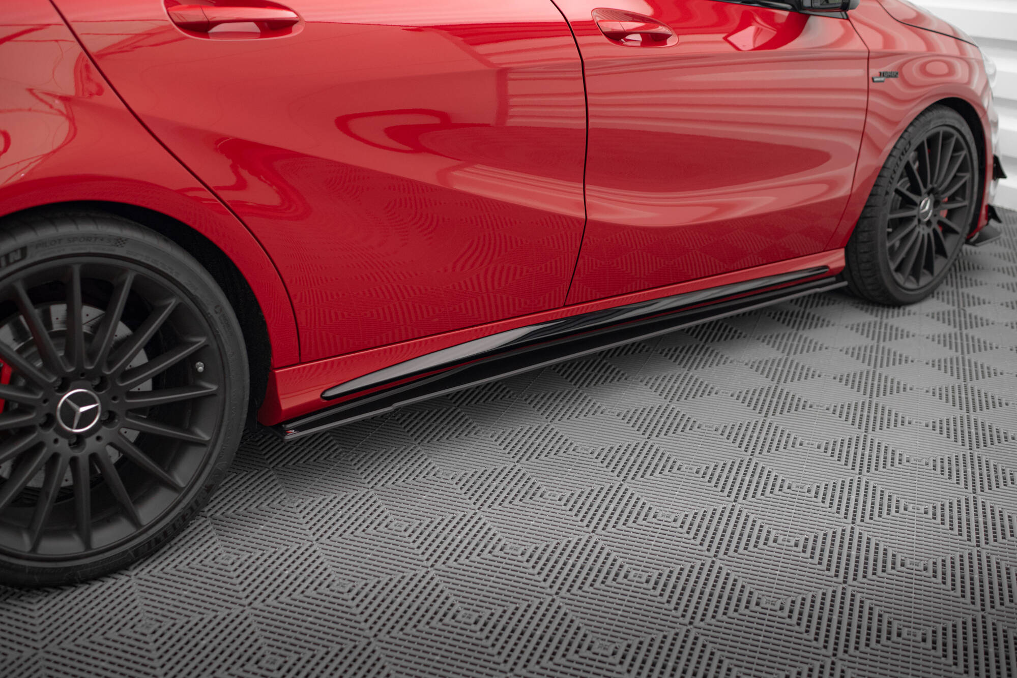 Street Pro Seitenschweller Ansatz für Mercedes-Benz A 45 AMG W176 Facelift