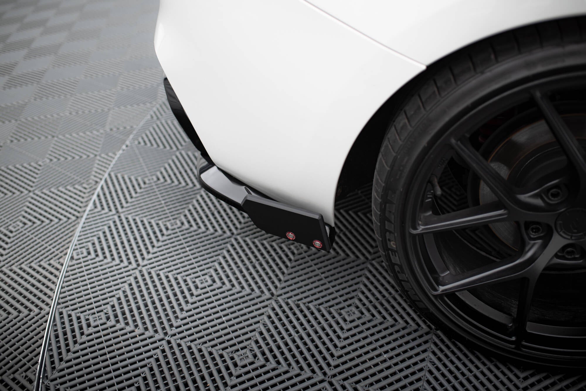 Flaps Heckansatz V5 Diffusor + Flaps für (Für heckansatz ) BMW 1er M - Paket / M140i F20 Facelift