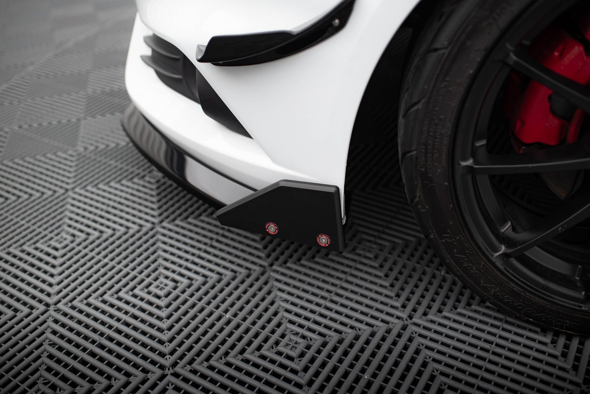 Frontlippe V6 + Flaps für Ford Fiesta ST Mk7 Facelift