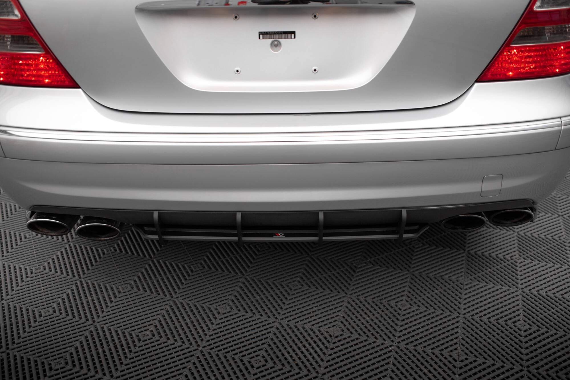 Street Pro Diffusor für Mercedes-Benz E 55 AMG W211