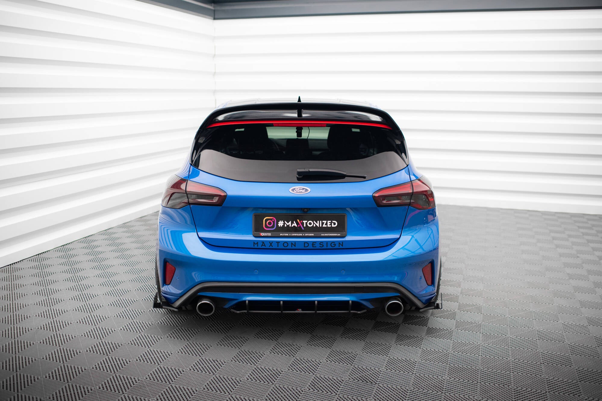 Street Pro Heck Ansatz Flaps Diffusor + Flaps für Ford Focus ST Mk4