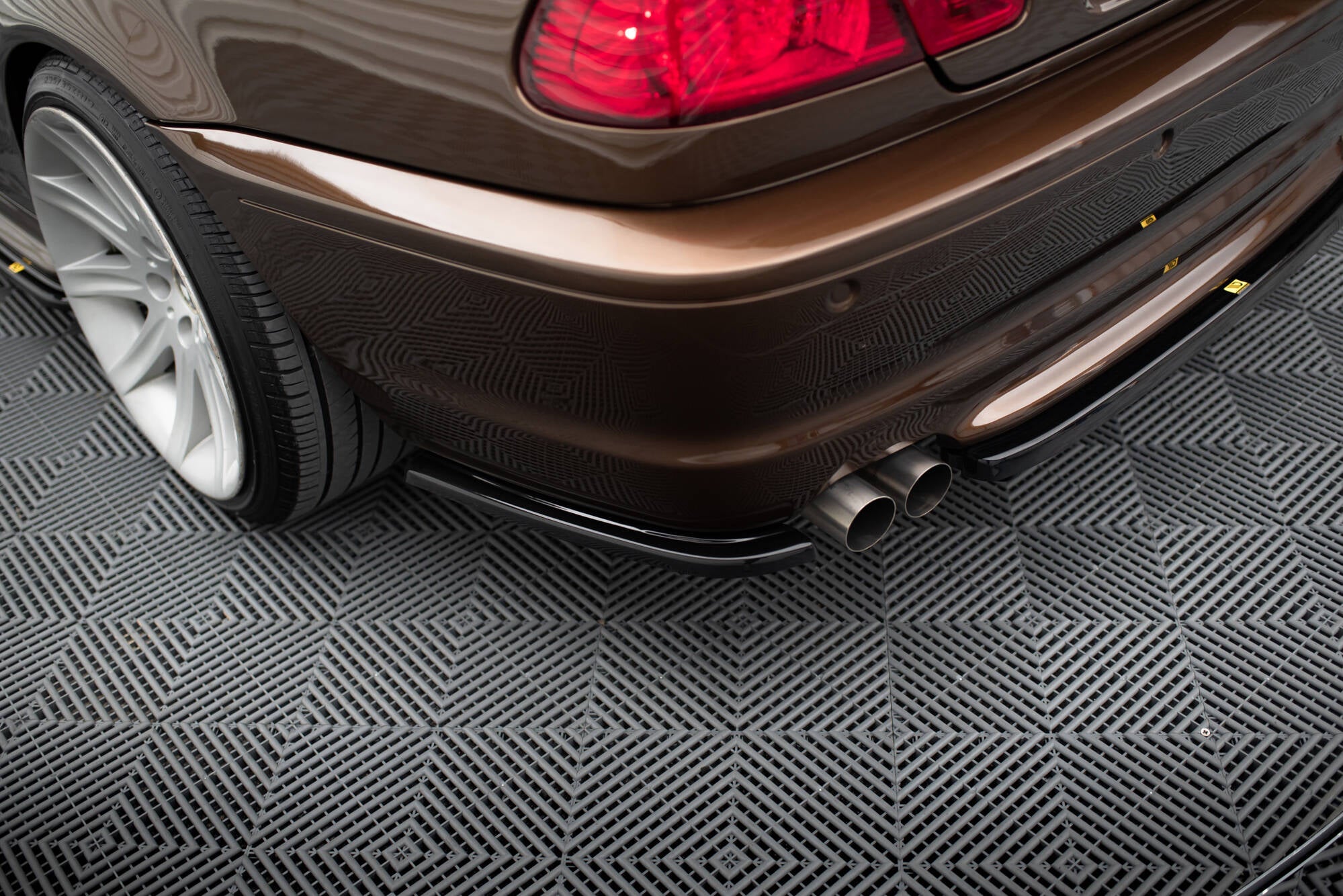 Flaps Heckansatz Diffusor für BMW 3er E46 M Paket COUPE