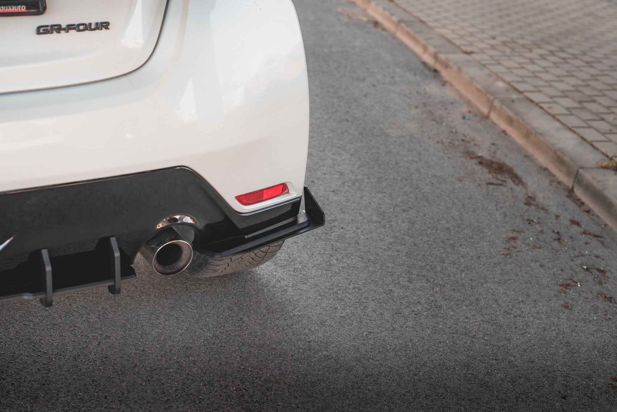 Street Pro Heck Ansatz Flaps Diffusor + Flaps für Toyota GR Yaris Mk4