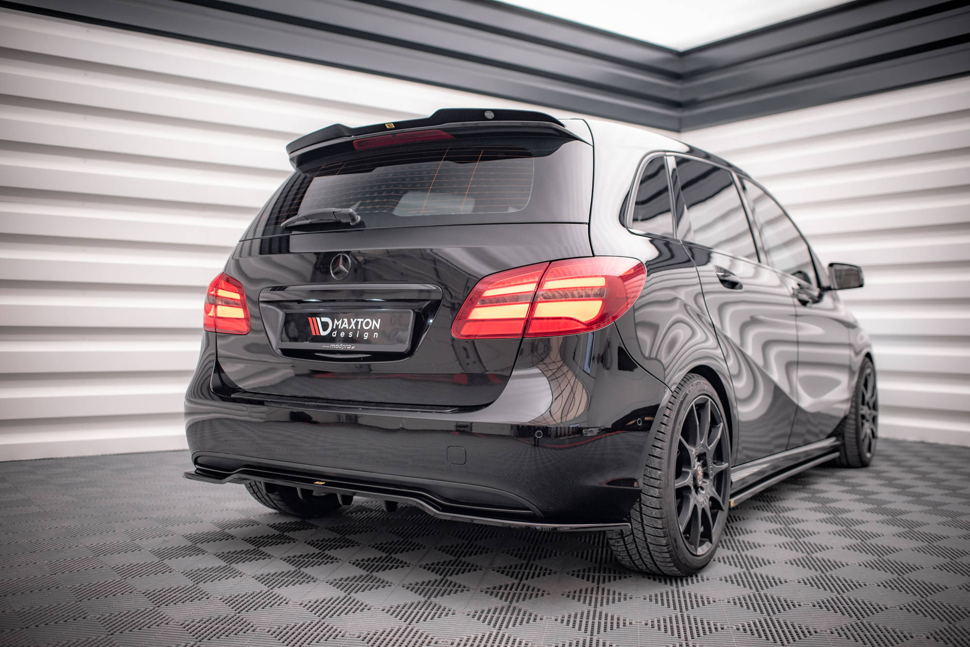 Spoiler für Mercedes-Benz B W246 Facelift