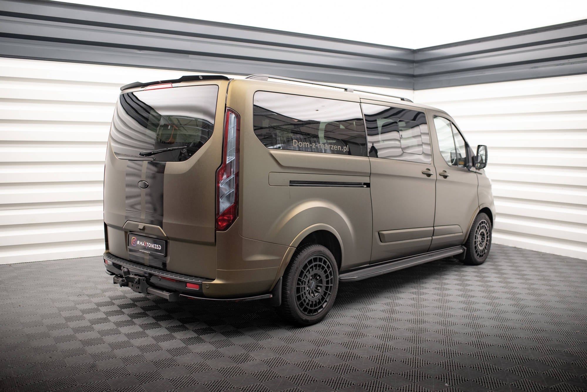 Heck Ansatz Flaps Diffusor für Ford Tourneo Custom Mk1 Facelift