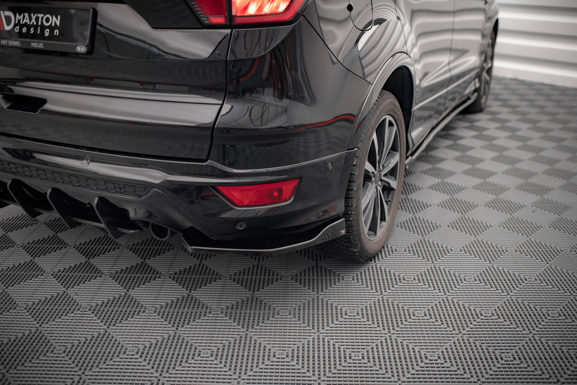 Heck Ansatz Flaps Diffusor für Ford Escape ST-Line Mk3
