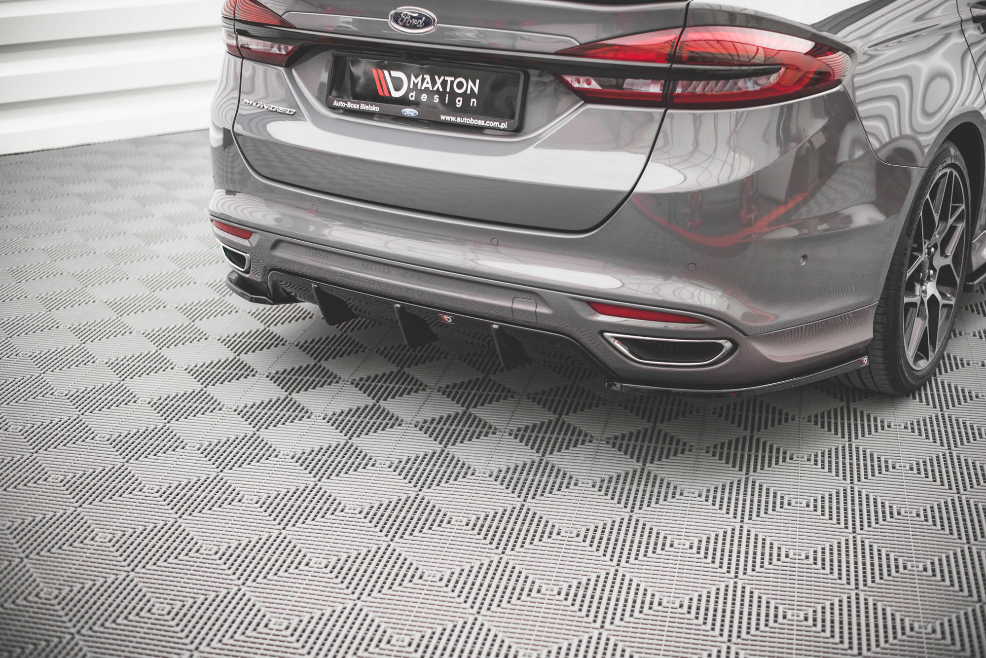 Heck Ansatz Flaps Diffusor V2 für Ford Mondeo ST-Line Mk5 Facelift