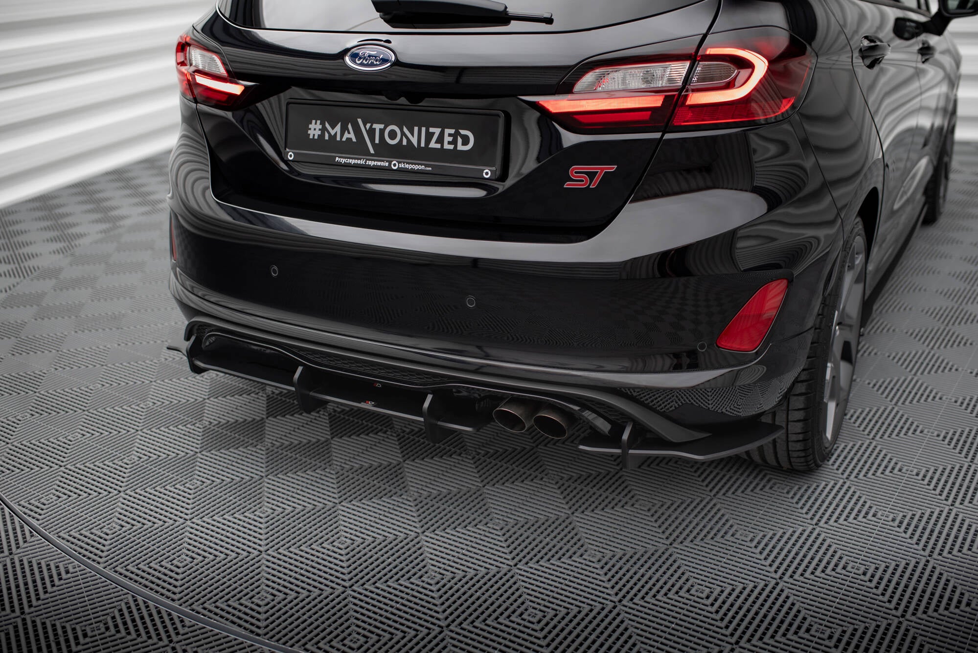 Robuste Racing Diffusor Heck Ansatz für Ford Fiesta Mk8 ST