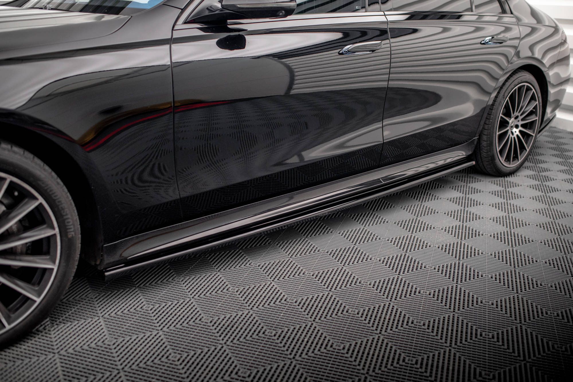 Seitenschweller V223 Ansatz für Mercedes-Benz S Long AMG-Line