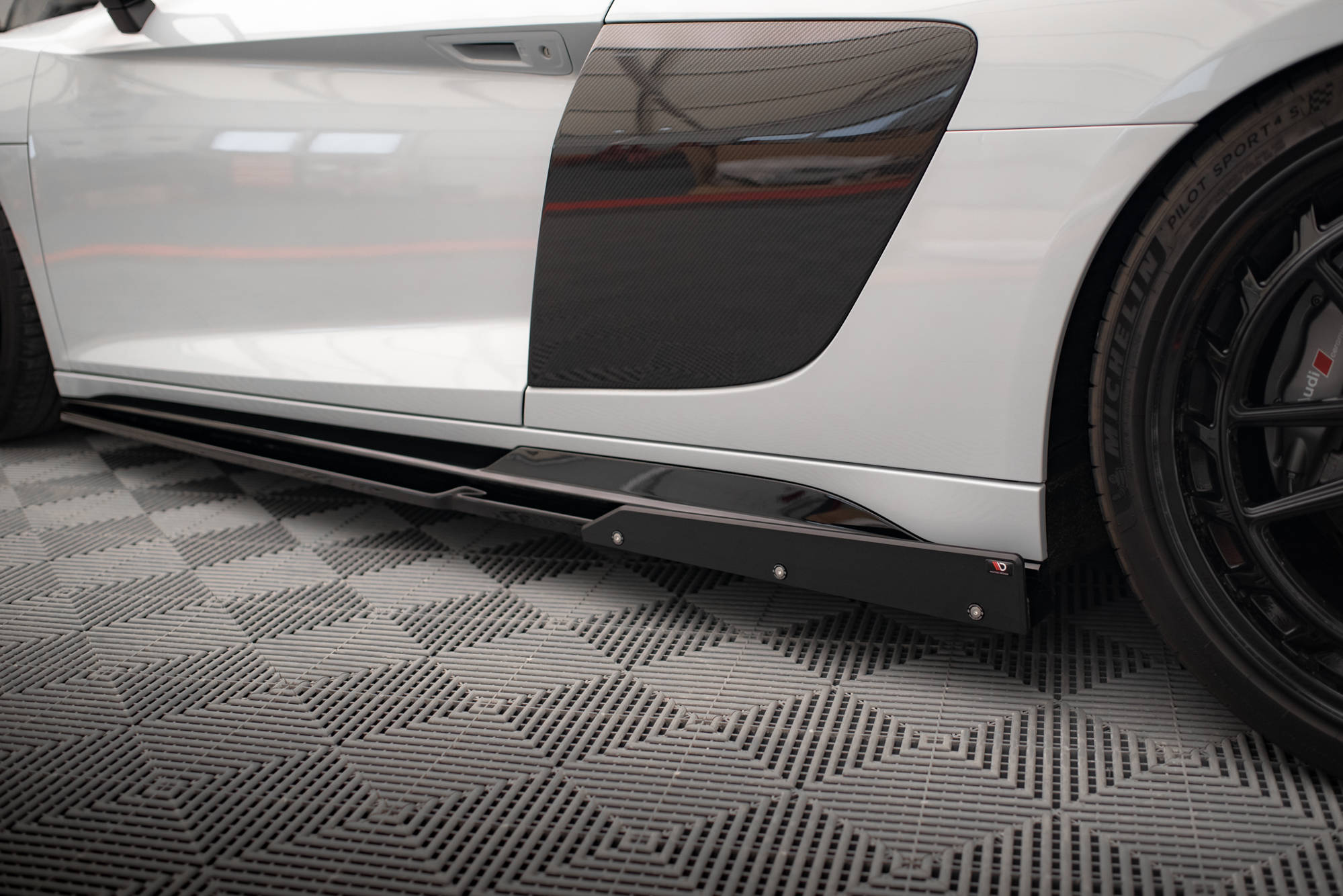 Seitenschweller V2 Ansatz für + Flaps für Audi R8 Mk2 Facelift