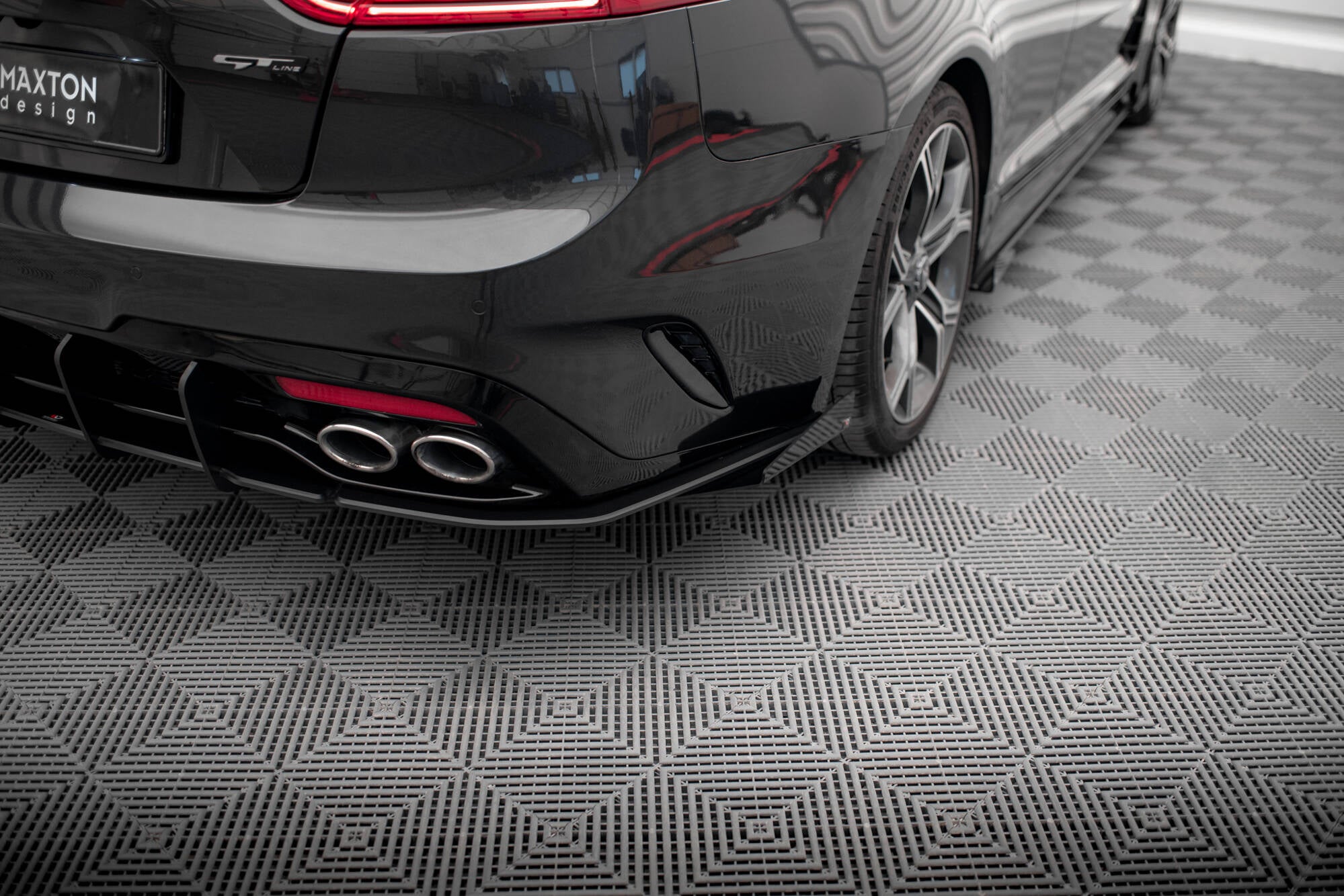 Street Pro Heck Ansatz Flaps Diffusor + Flaps für Kia Stinger GT / GT-Line Mk1