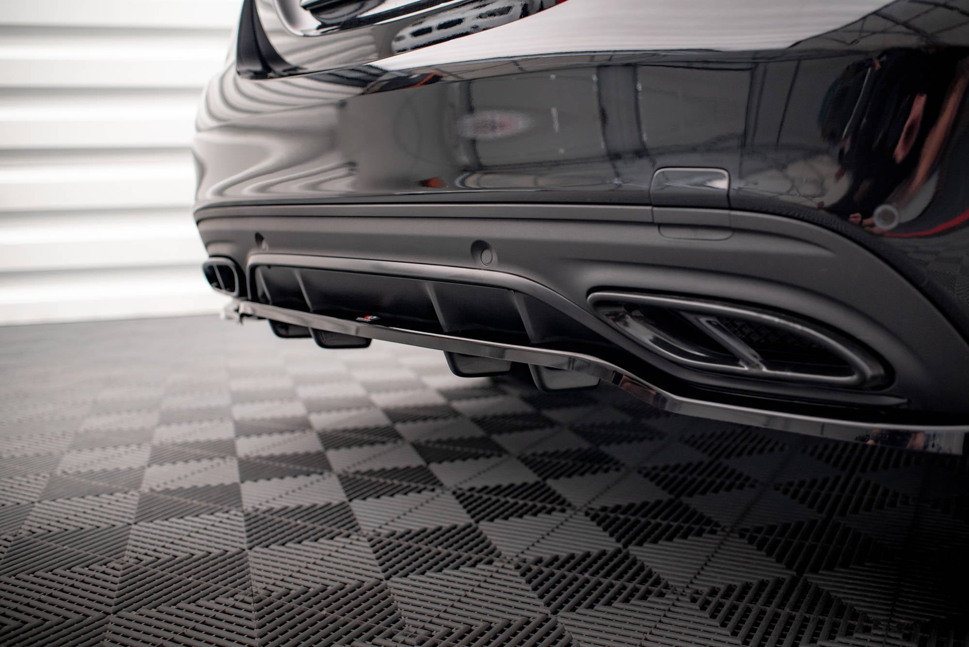 Mittlerer Cup Diffusor DTM Look Heck Ansatz für Mercedes-Benz C AMG-Line W205 Facelift
