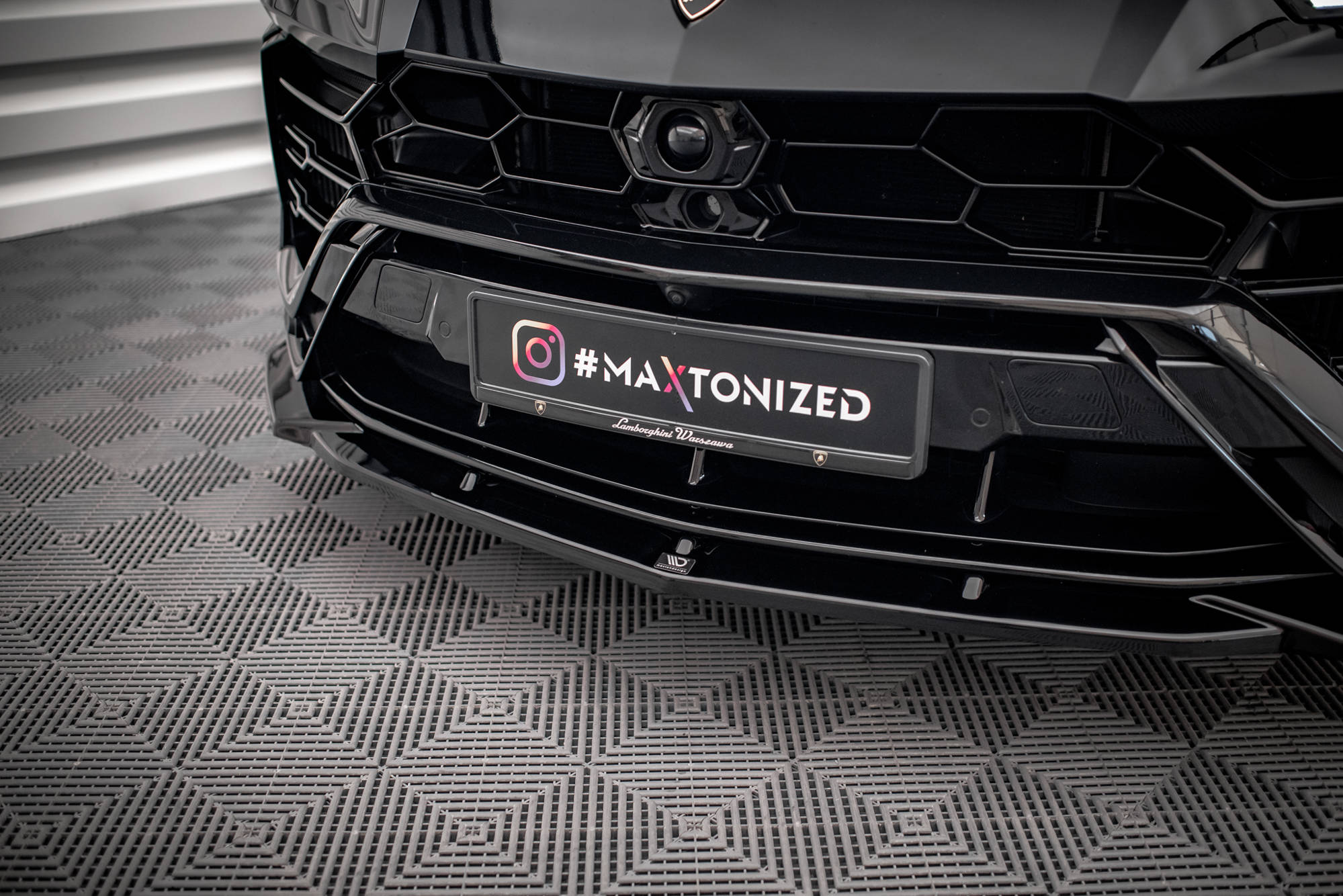 Frontlippe V2 für Lamborghini Urus Mk1
