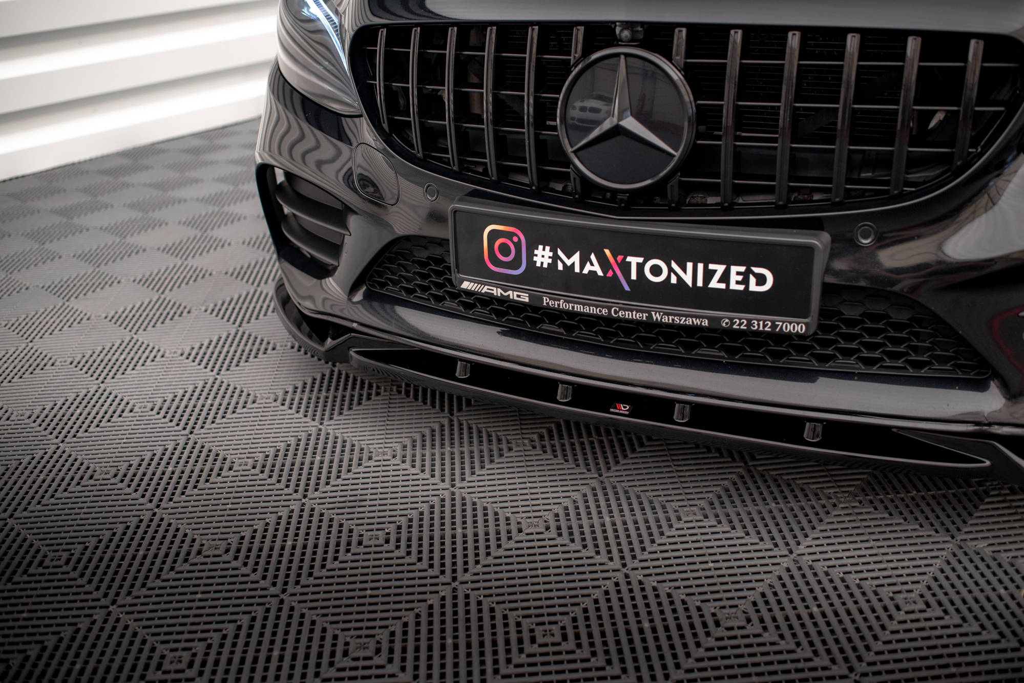 Frontlippe V2 für Mercedes-Benz C AMG Line Limousine / Coupe / Kombi W205 / C205 / S205 Facelift