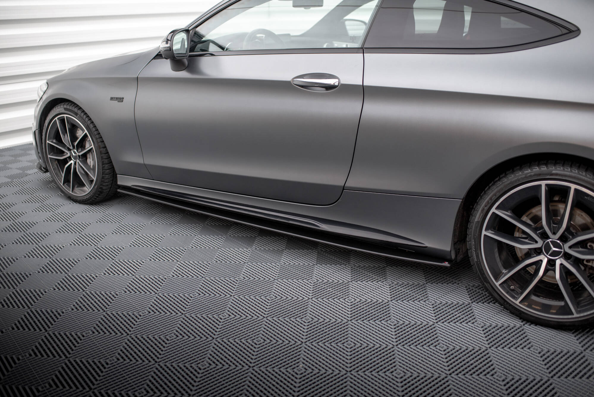 Street Pro Seitenschweller Ansatz für Mercedes-AMG C43 Coupe / Cabrio C205 Facelift / A205 Facelift