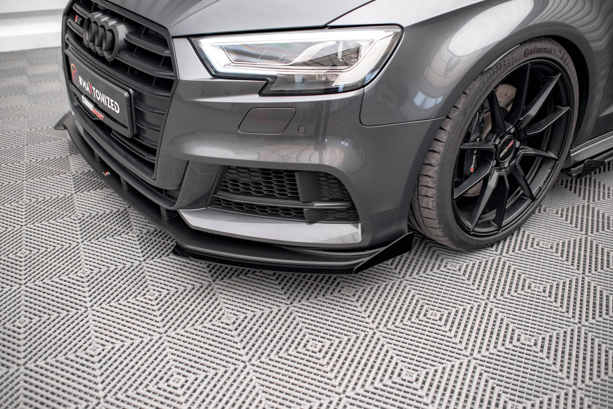 Front Stoßstange Flaps für Audi S3 / A3 S-Line Sportback 8V Facelift
