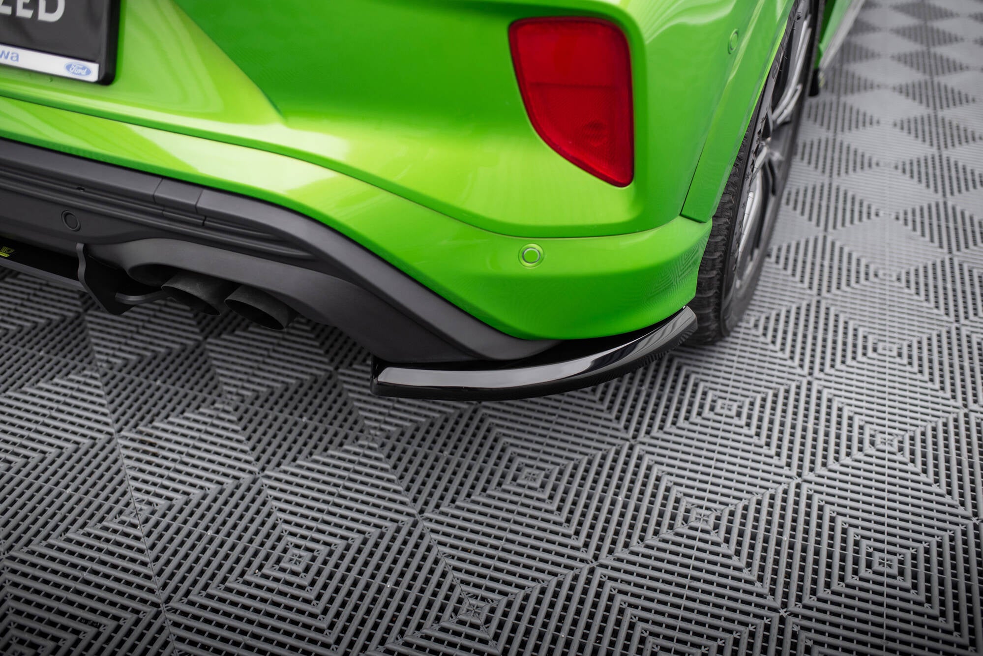 Heck Ansatz Flaps Diffusor für Ford Puma ST Mk1