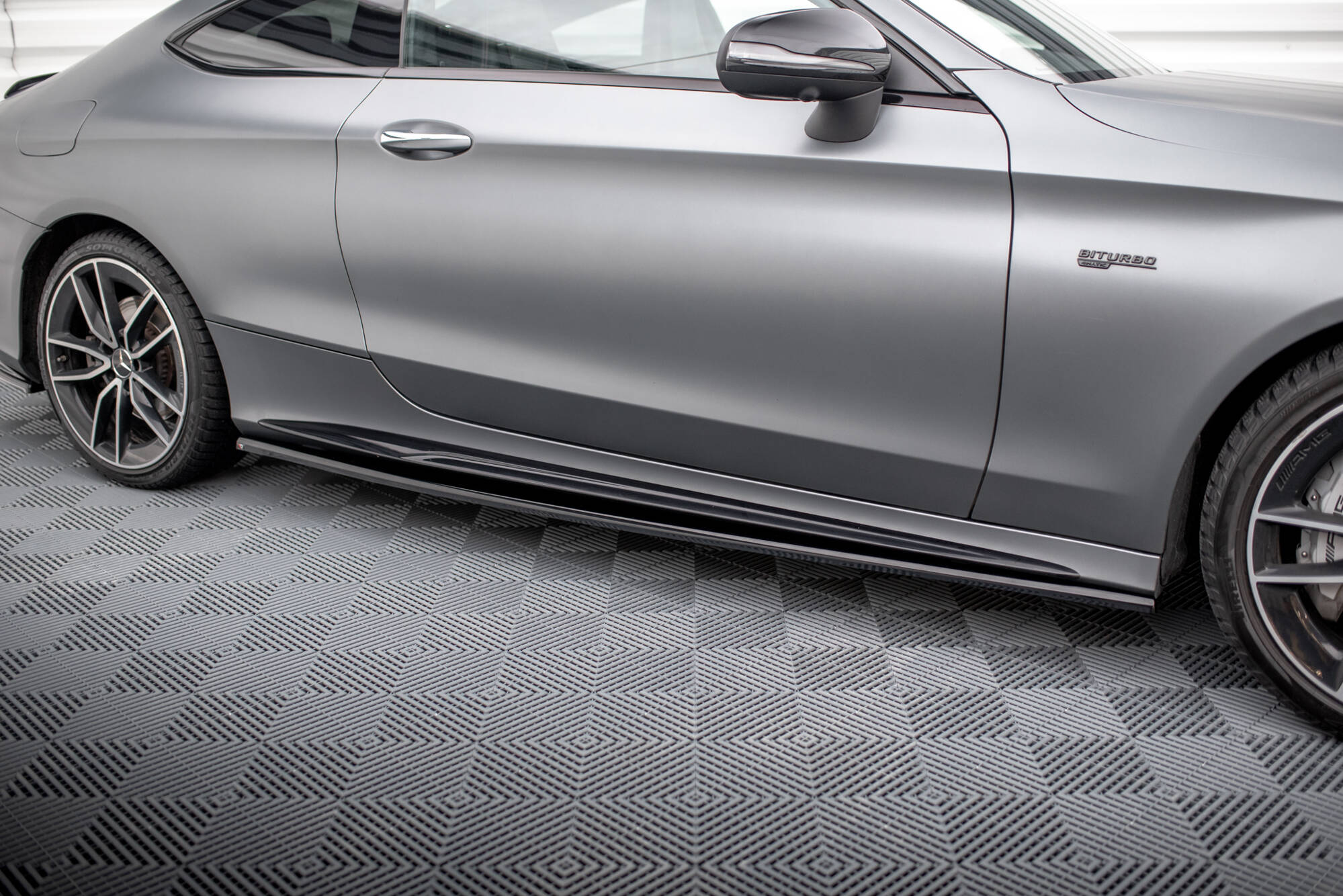 Seitenschweller Ansatz für Mercedes-AMG C43 Coupe / Cabrio C205 Facelift / A205 Facelift