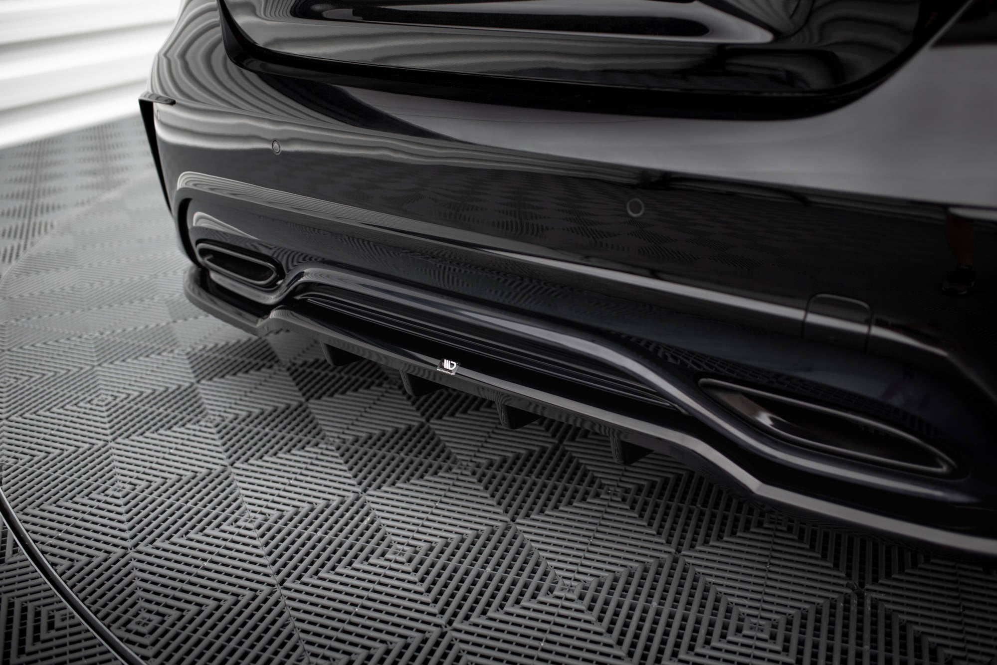 Mittlerer Cup Diffusor DTM Look Heck Ansatz für Mercedes-Benz A AMG-Line W176 Facelif