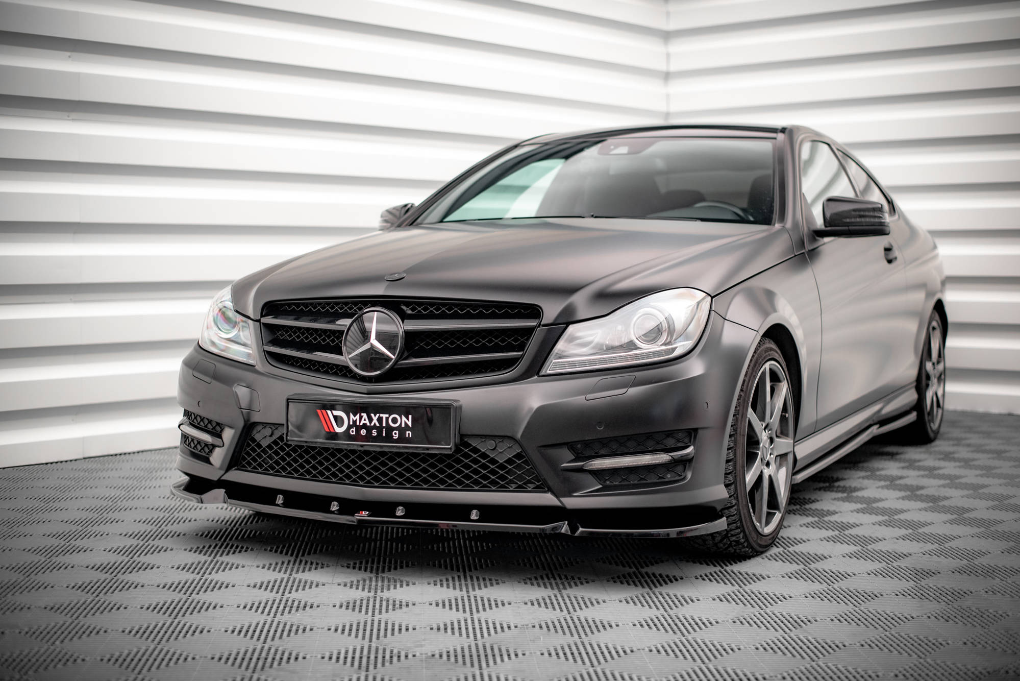 Frontlippe V1 für Mercedes-Benz C Coupe / Limousine / Kombi AMG-Line C204 / W204 Facelift / S204 Facelift