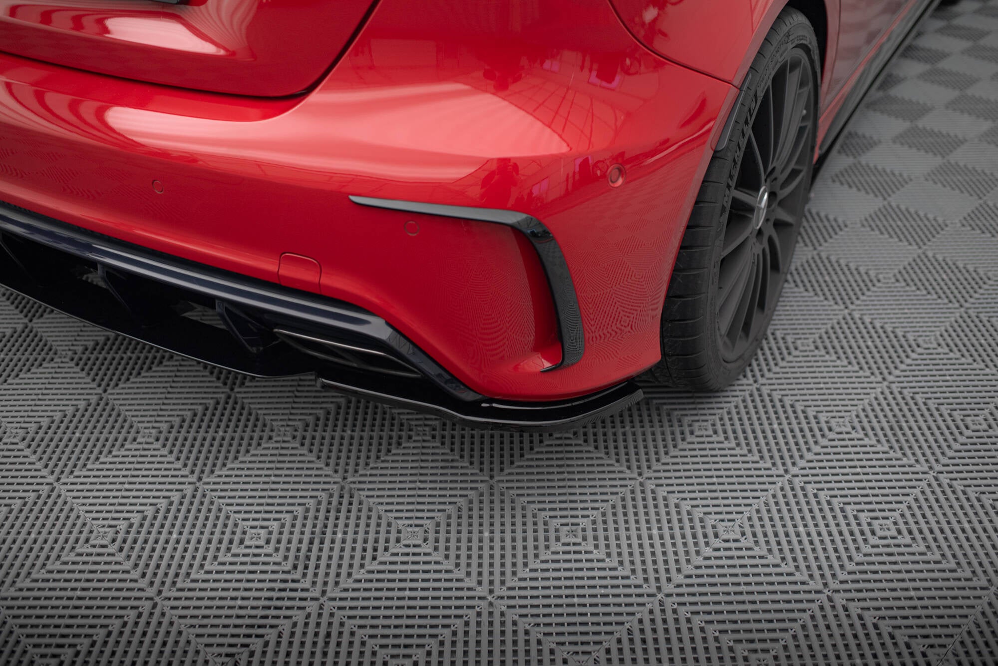 Heck Ansatz Flaps Diffusor für Mercedes A W176 AMG Facelift
