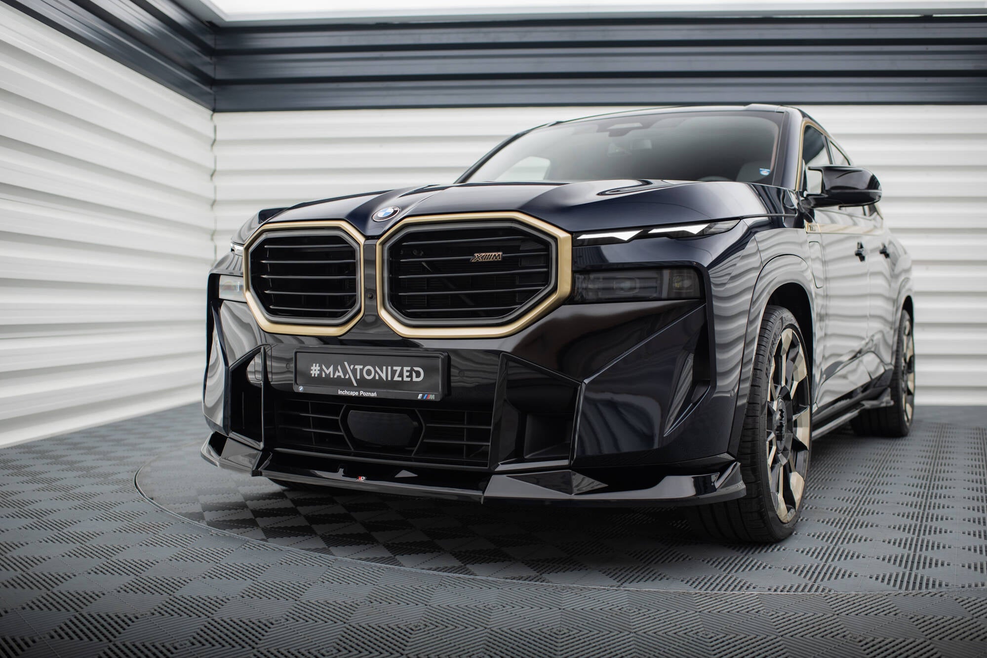 Frontlippe V2 für BMW XM G09